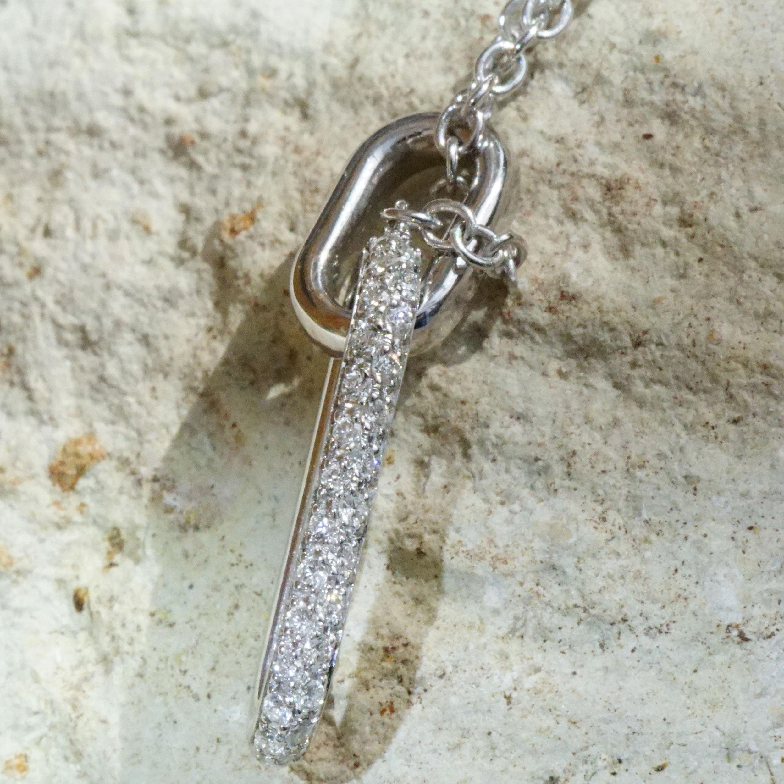 Brilliant Necklace 0.20ct Tw VS Always One Step Ahead of the Jewellery Trend In New Condition For Sale In Viena, Viena