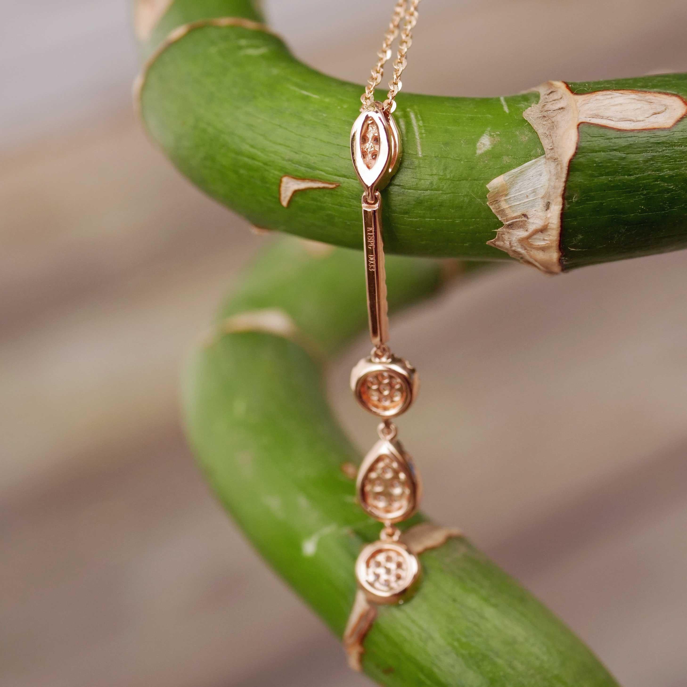 Ciondolo Brilliante con Catena in Oro Rosa 750 Petit Gioielli con tanto WOW in vendita 1