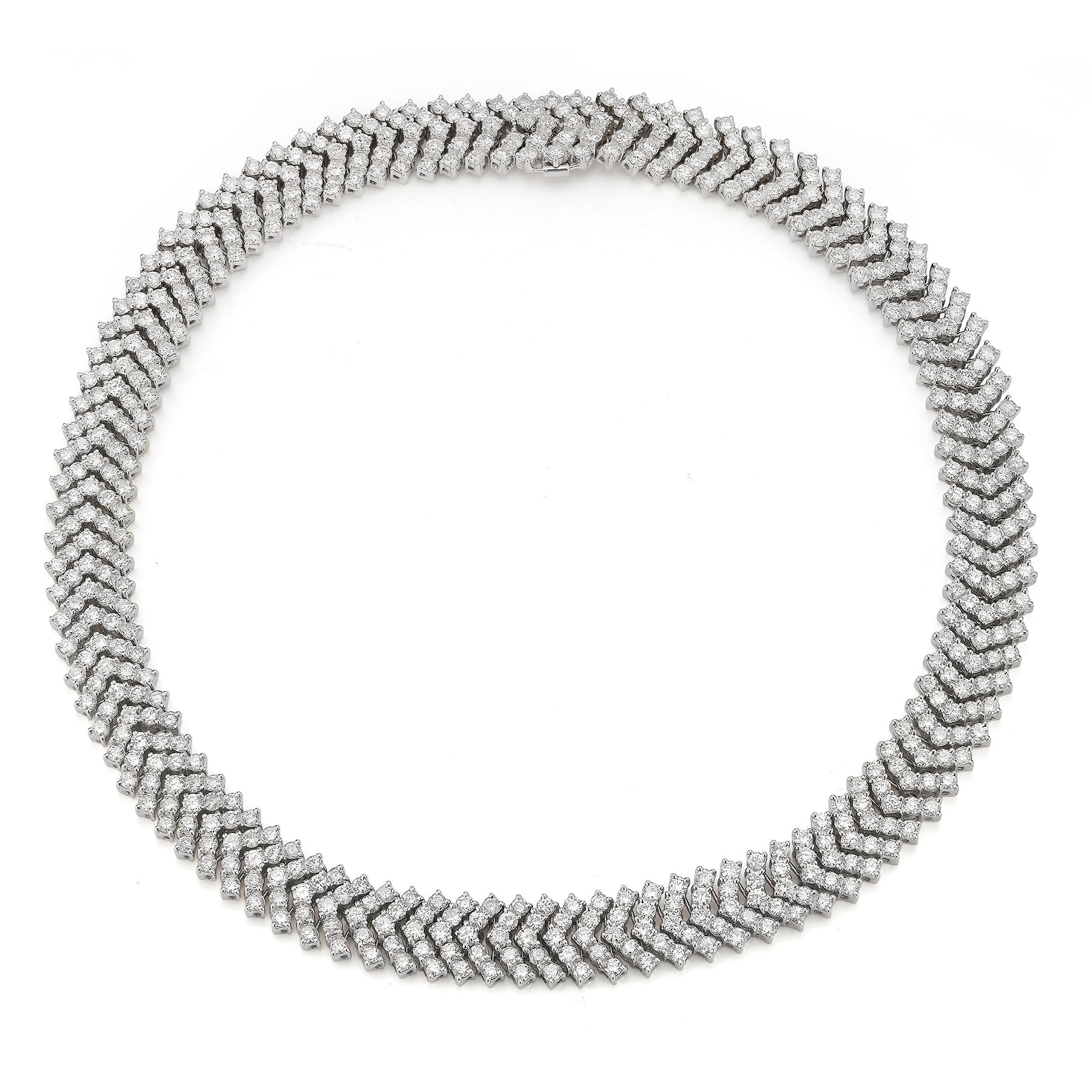 Taglio rotondo Collana di diamanti a forma di 