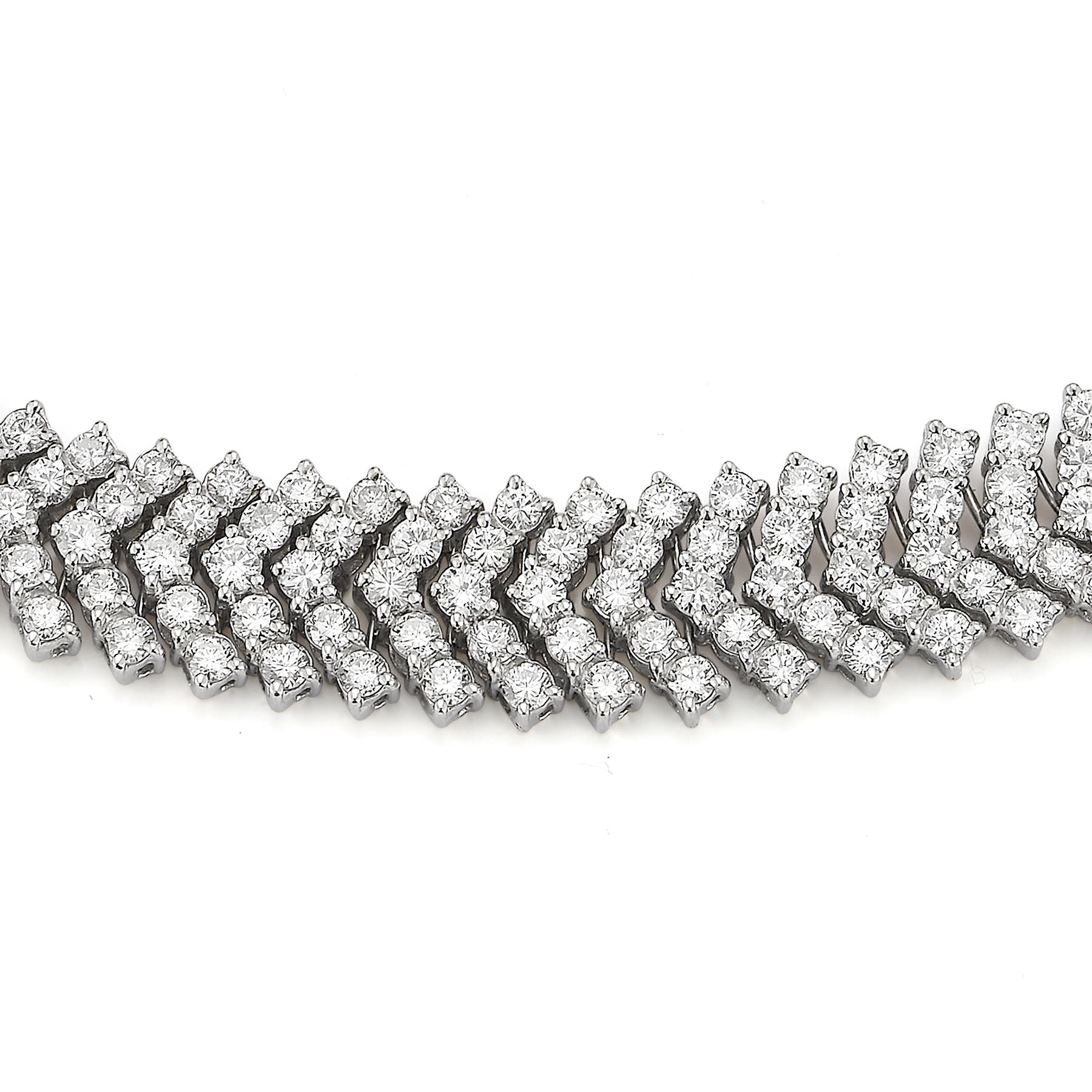 Collana di diamanti a forma di 