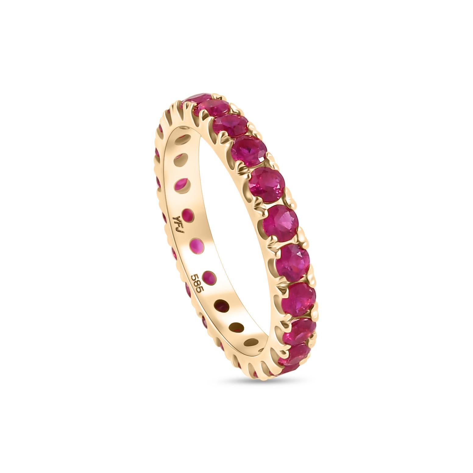 En venta: Anillo apilable de oro amarillo de 14k con piedra de nacimiento de rubí brillante redondo  6