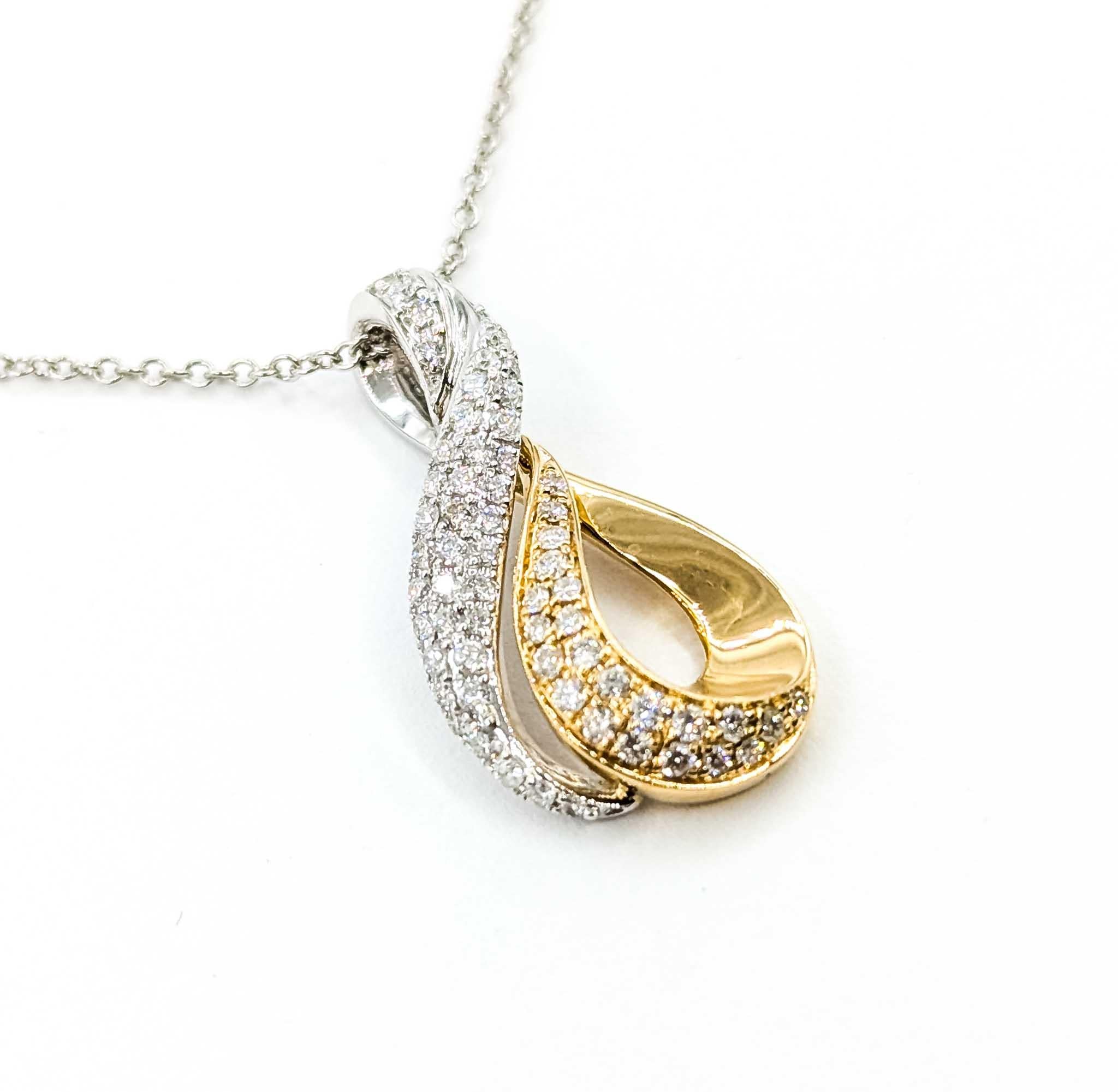 Pendentif Brilliante avec diamants de 0,50ctw en or bicolore 14k Pour femmes en vente