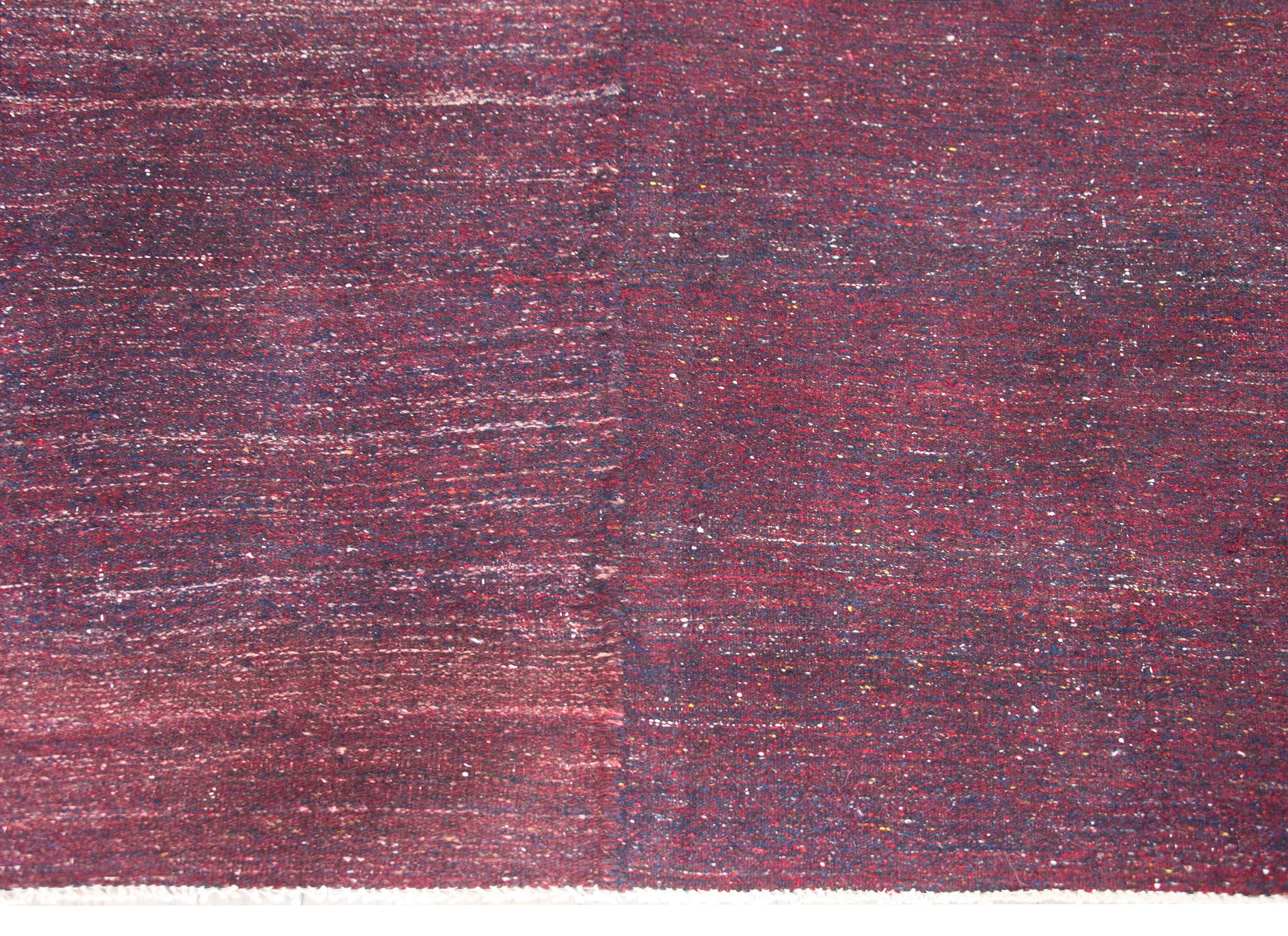 Brillianter Gabbeh-Kilim-Teppich im Vintage-Stil (Wolle) im Angebot