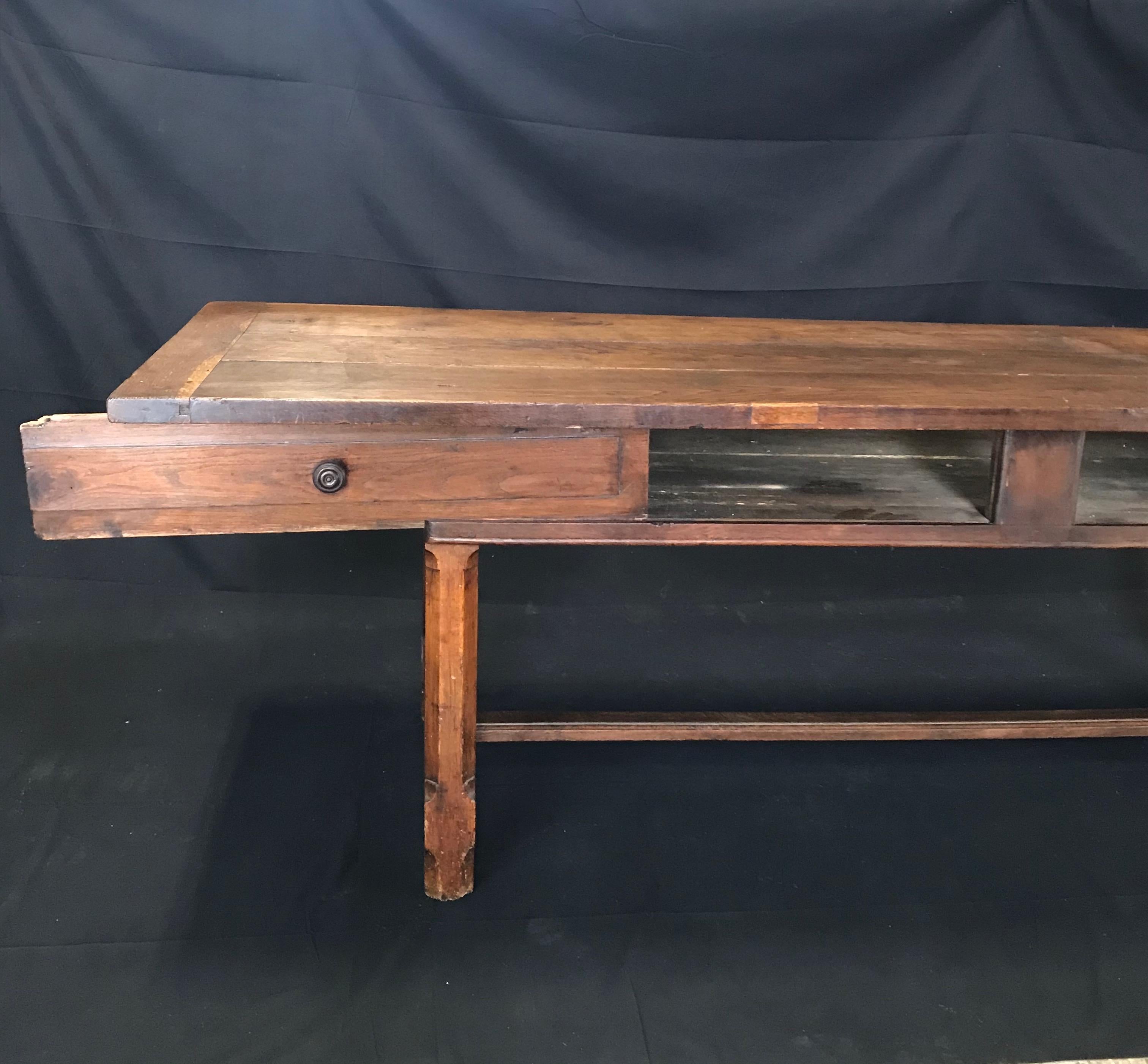 Brilliantly Charming Early 19th Century Oak Farm Table with Sliding Drawers 7