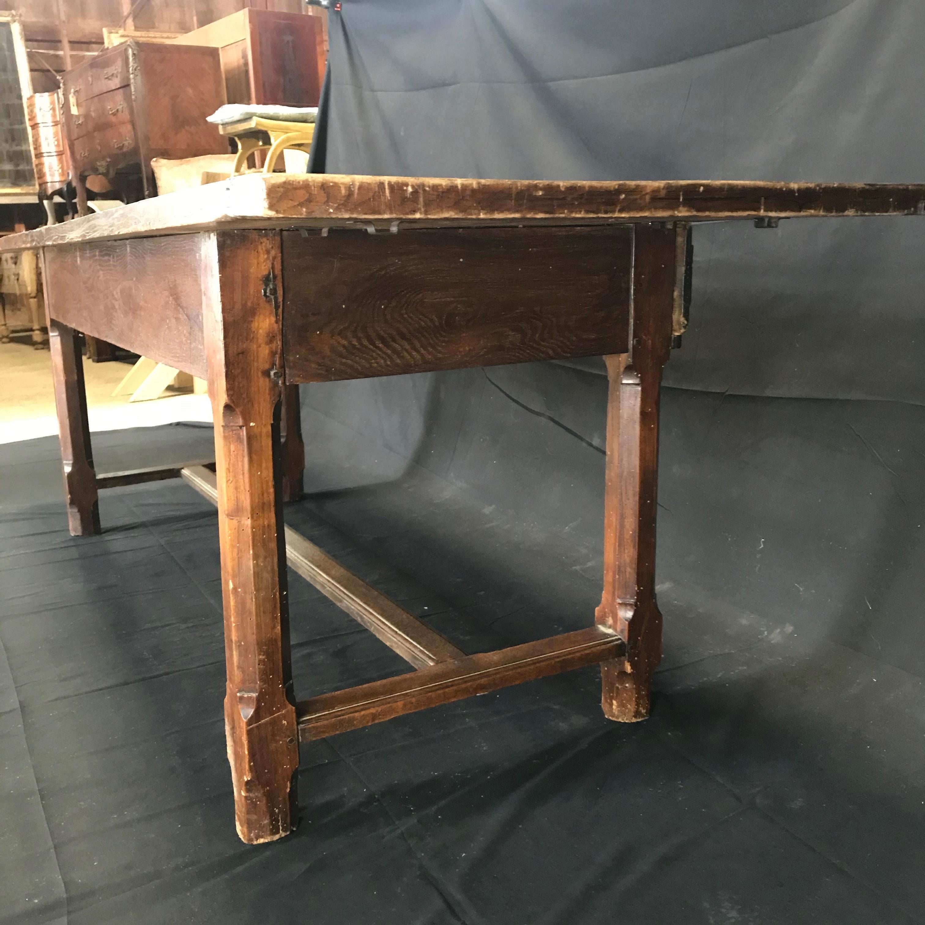 Brilliantly Charming Early 19th Century Oak Farm Table with Sliding Drawers 10