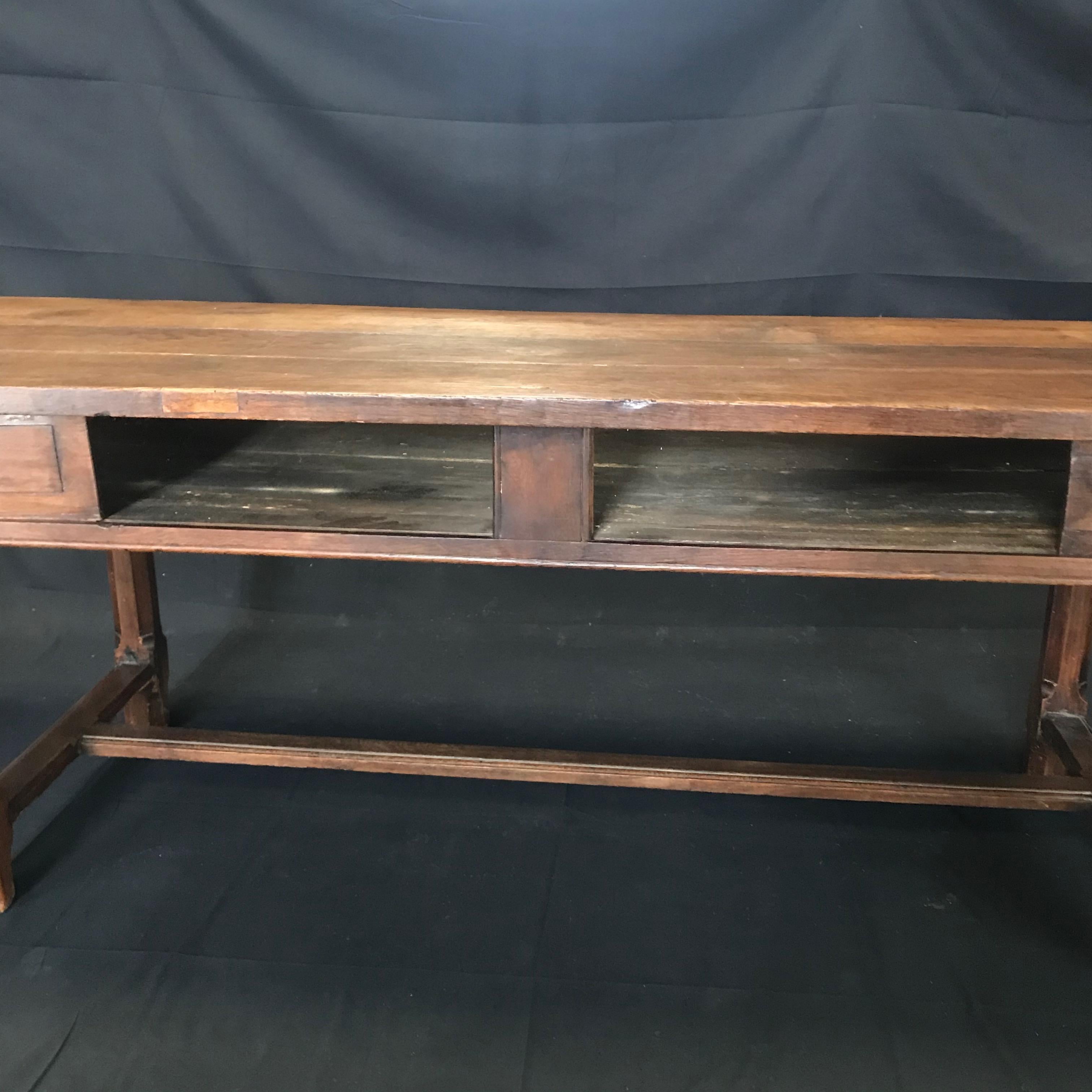Brilliantly Charming Early 19th Century Oak Farm Table with Sliding Drawers 2