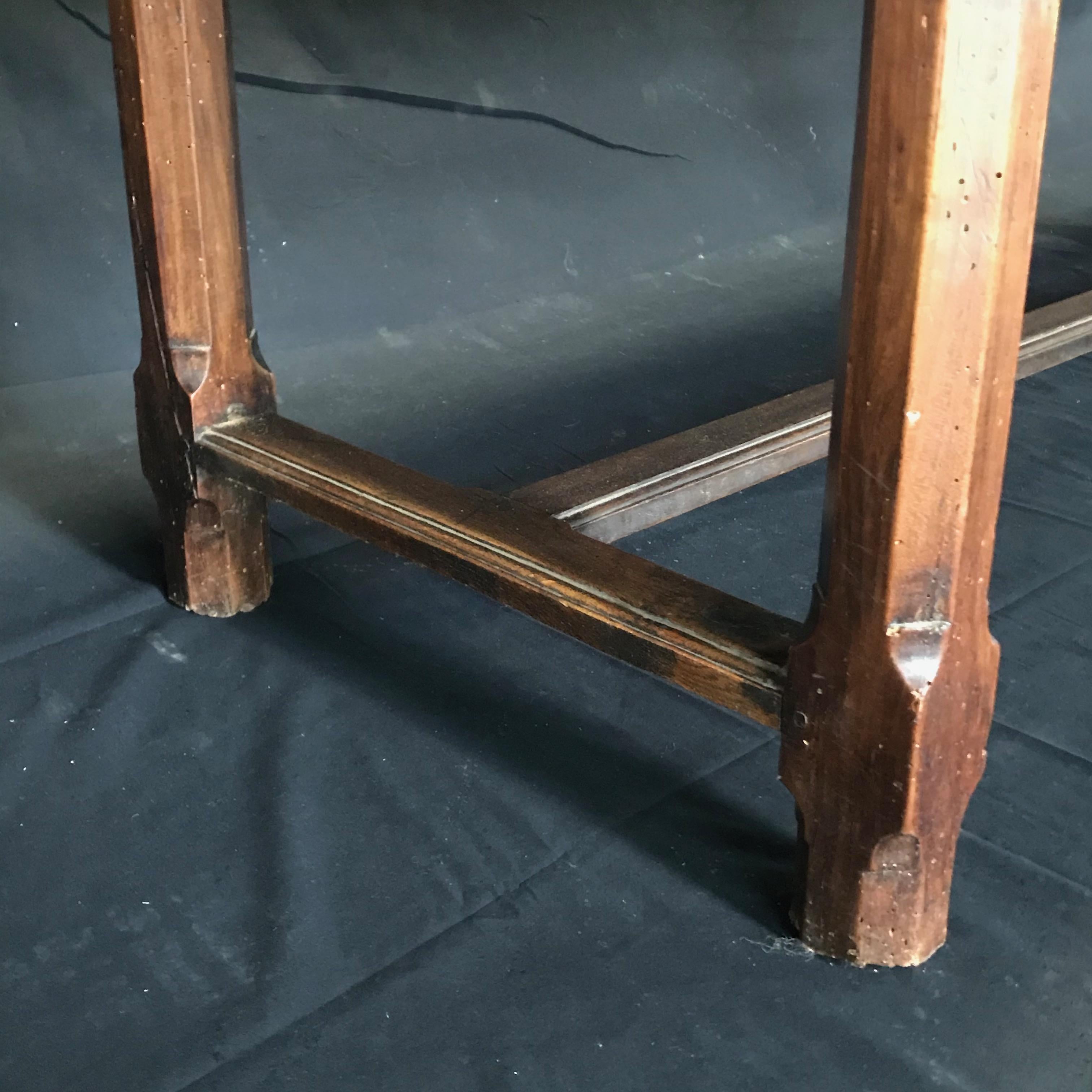 Brilliantly Charming Early 19th Century Oak Farm Table with Sliding Drawers 3