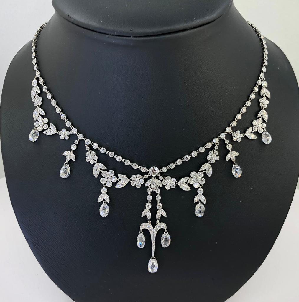 Briolette and Round Diamond Necklace In Good Condition For Sale In New York, NY