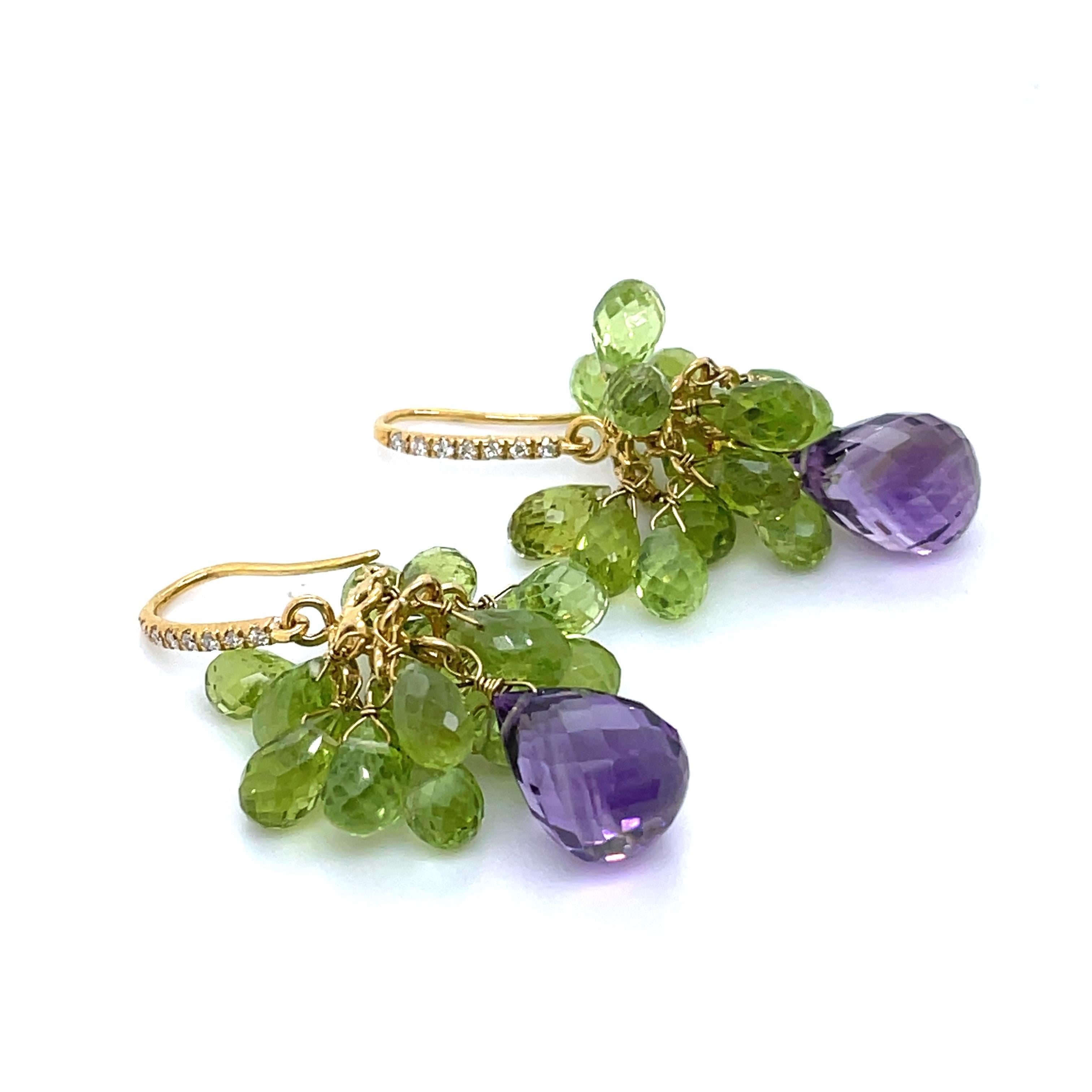 Boucles d'oreilles pendantes en or 18 carats avec améthyste taillée en briolette et péridots Cts 48 en vente 4