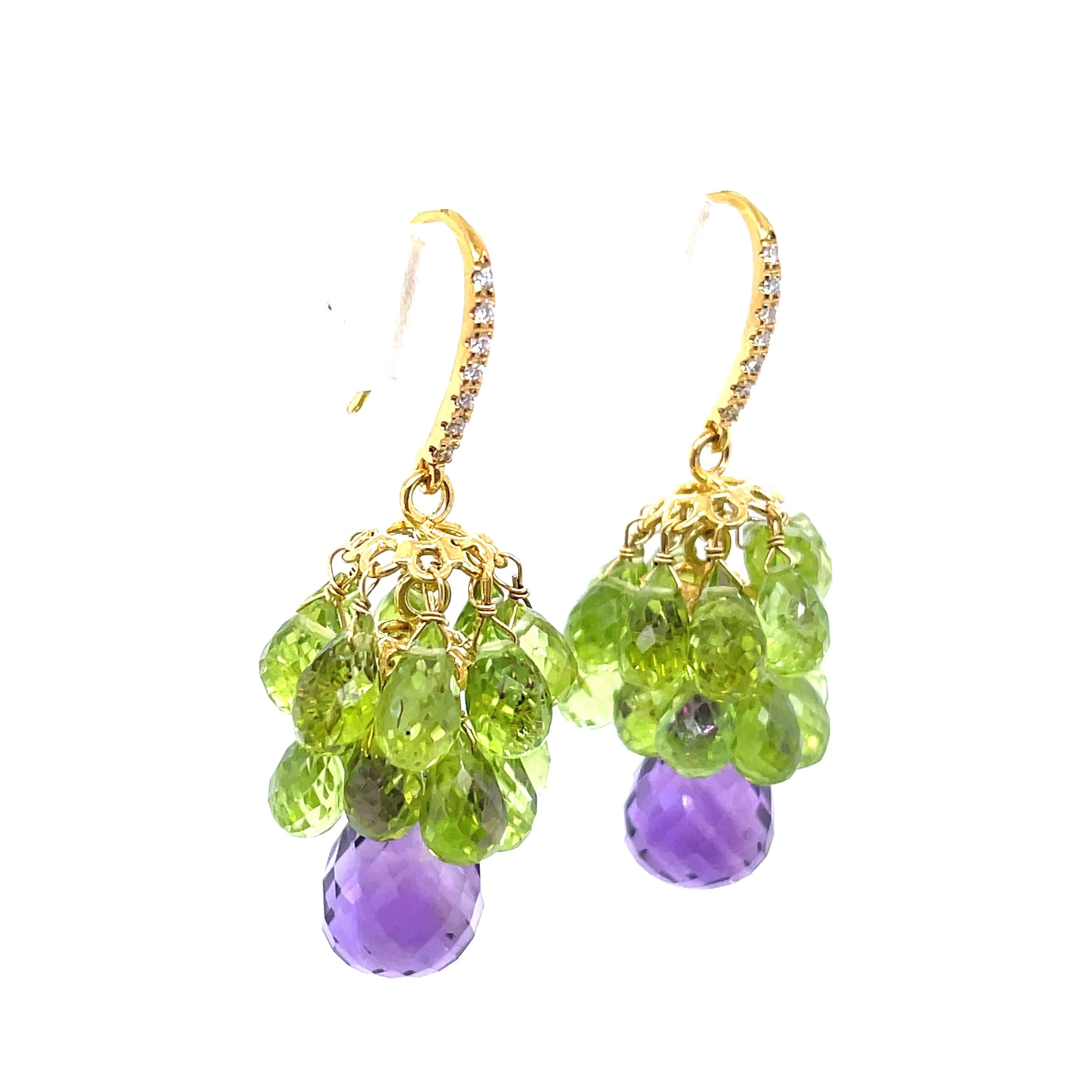 Boucles d'oreilles pendantes en or 18 carats avec améthyste taillée en briolette et péridots Cts 48 en vente 7
