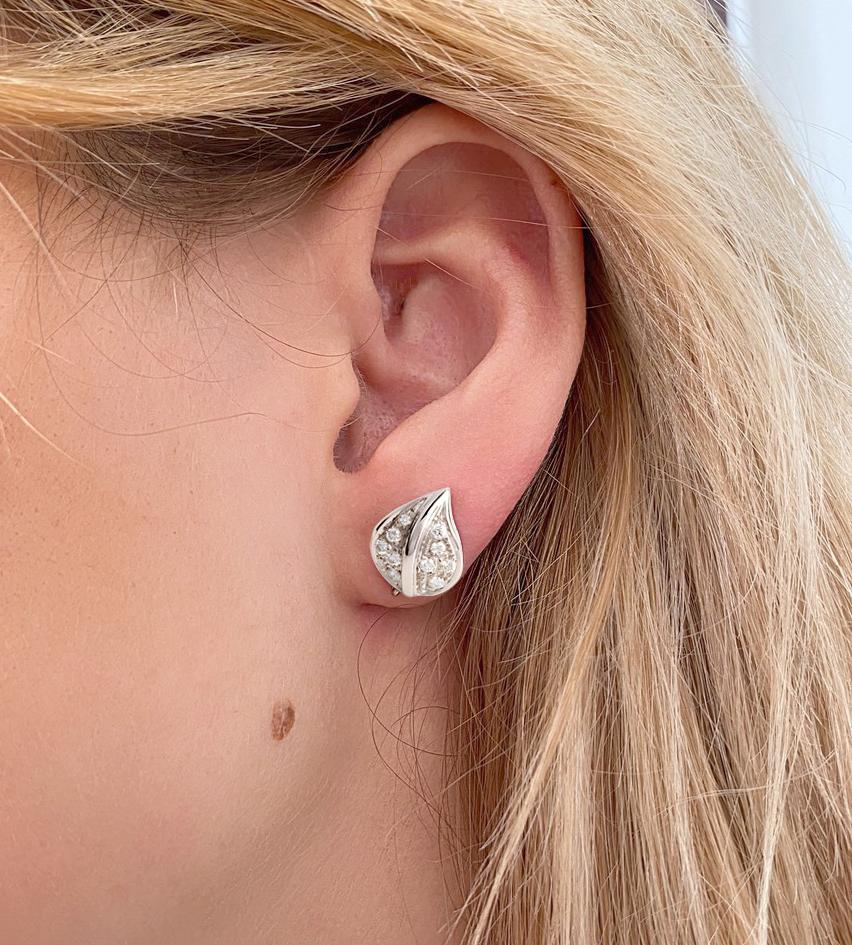 18K Gold Detachable Aquamarine 0.30 Karats White Diamonds Drop Earrings In New Condition For Sale In Rome, IT