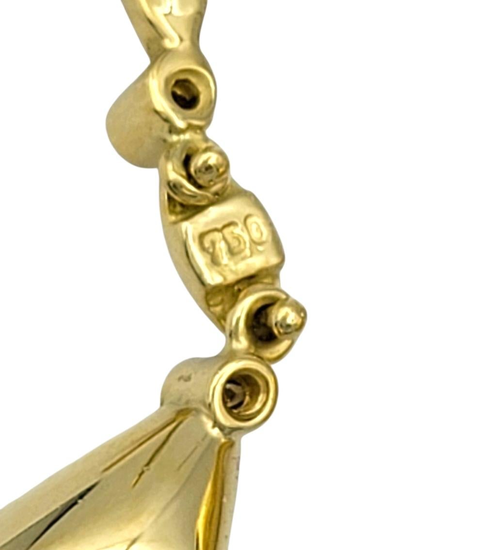 Donna Briolette Cut Blue Topaz and Diamond Dangle Earrings in 18 Karat Yellow Gold in vendita