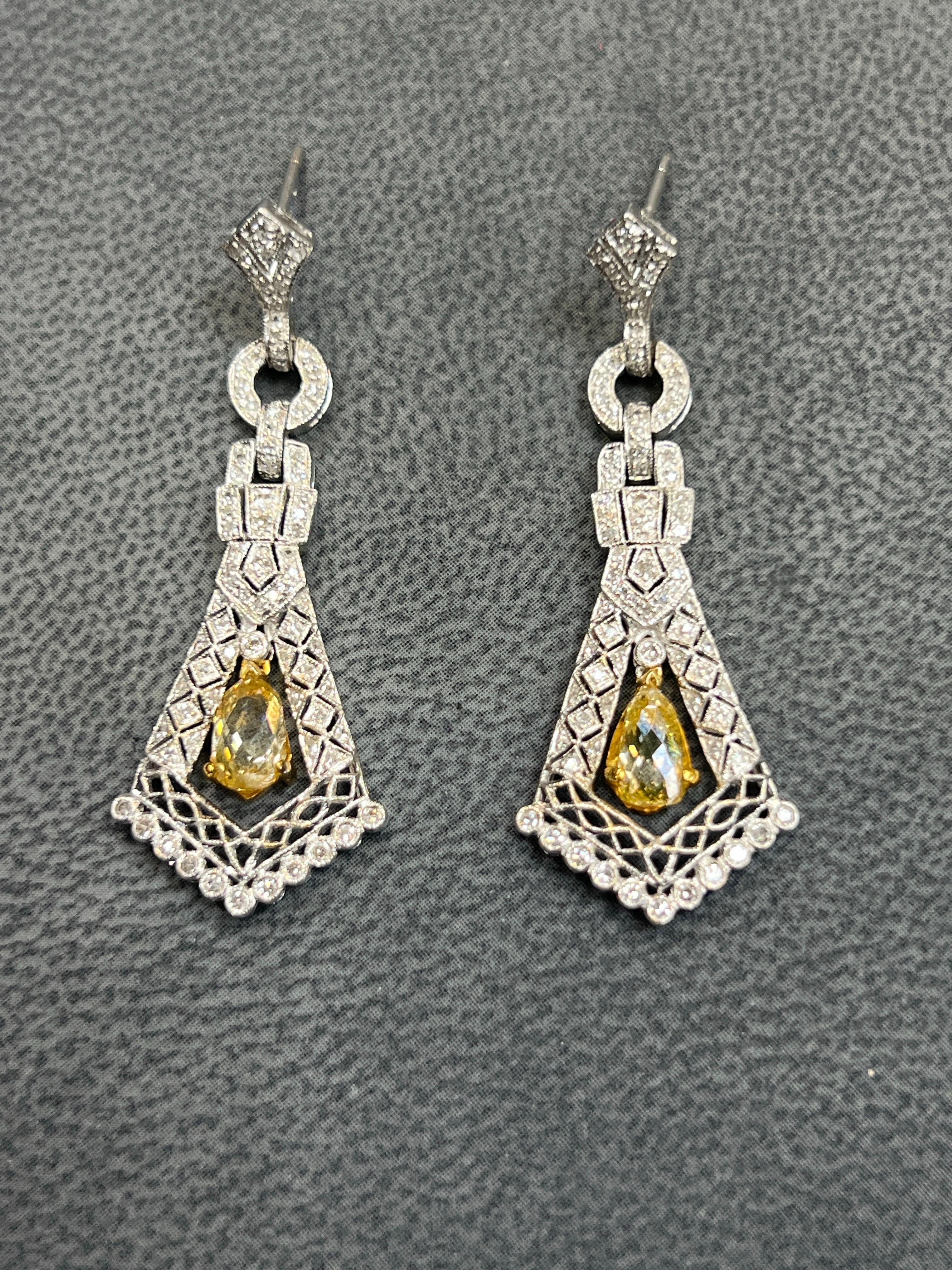 Orecchini con diamanti Briolette In condizioni ottime in vendita a New York, NY