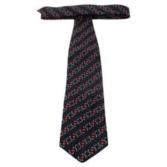 Brioni Black Geometirc Print Silk Traditional Tie