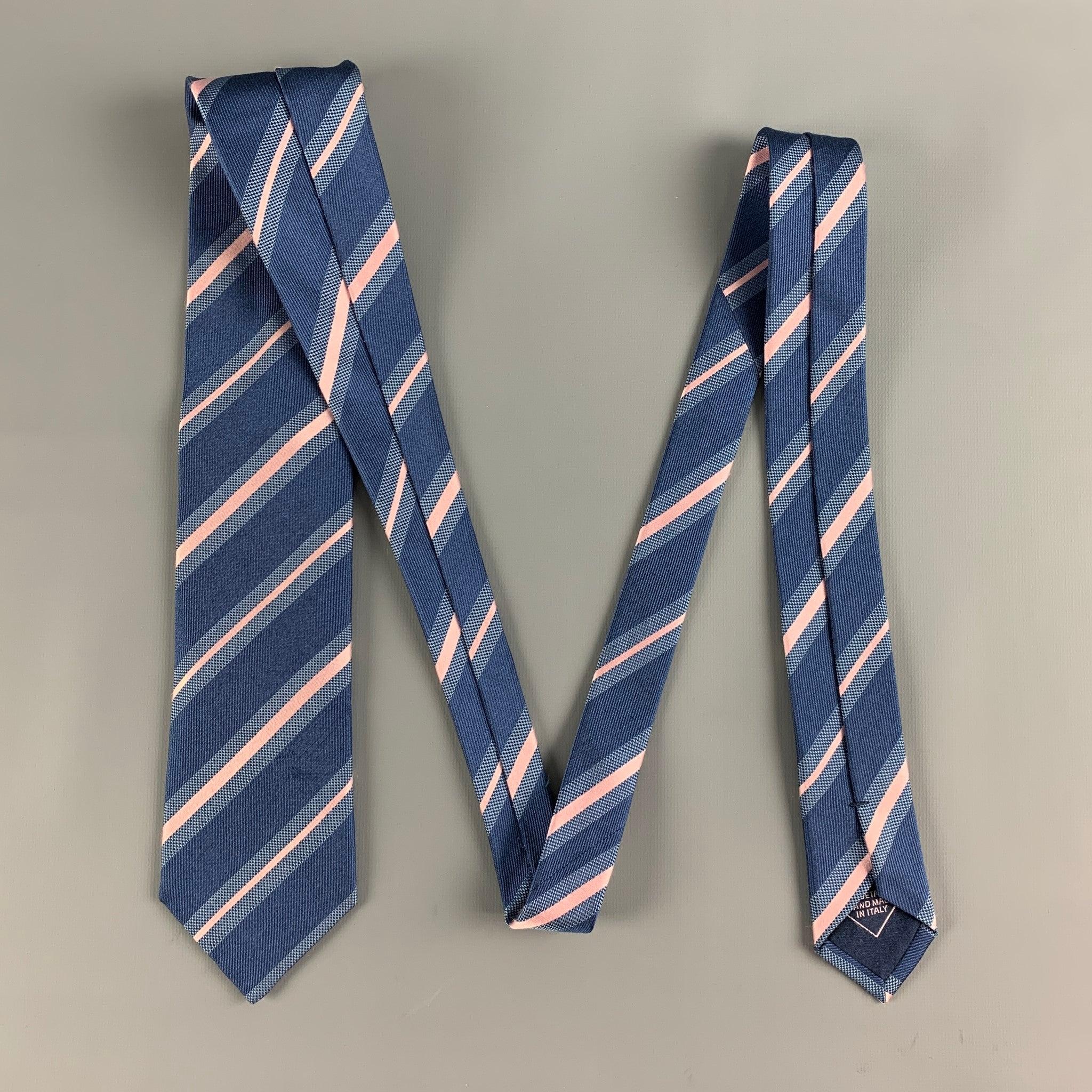 BRIONI Blue Pink Diagonal Stripe Silk Tie In Good Condition For Sale In San Francisco, CA