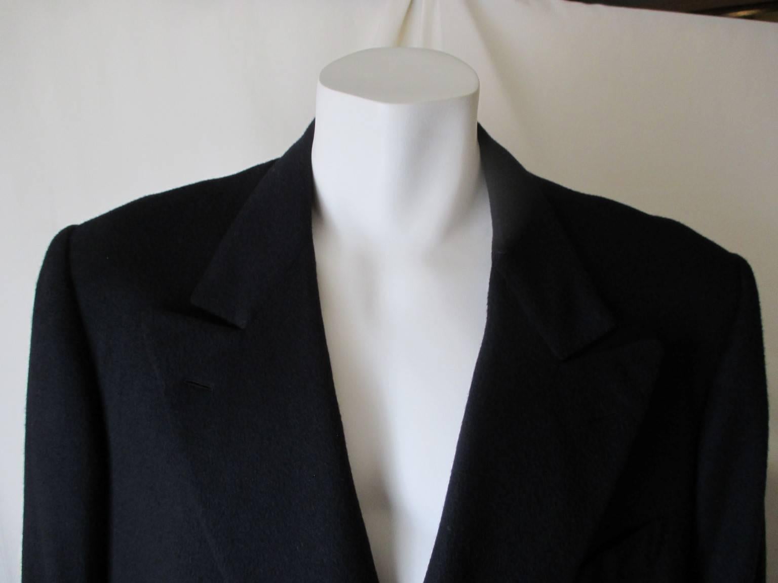 BRIONI roman style, pure Cashmere , very soft blue overcoat
hand made in Italy
Produced for Beale & Inman, New Bond street London
This doublebrested coat has 2 pockets, 1 inside pockets,  100% cashmere.
Size is marked 46/56, see section
