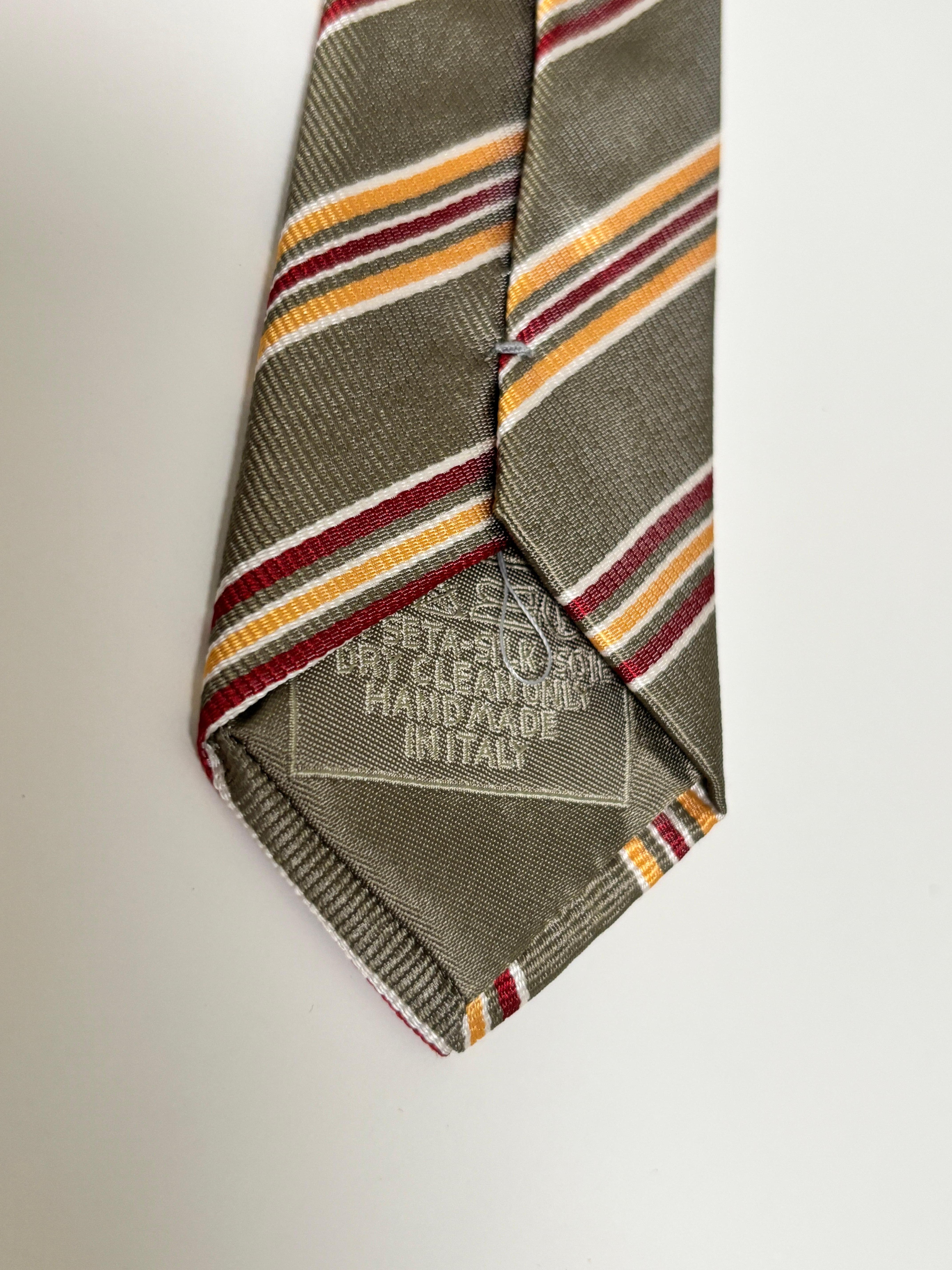 Brioni Cravate rayée en soie pour hommes Italie en vente 4