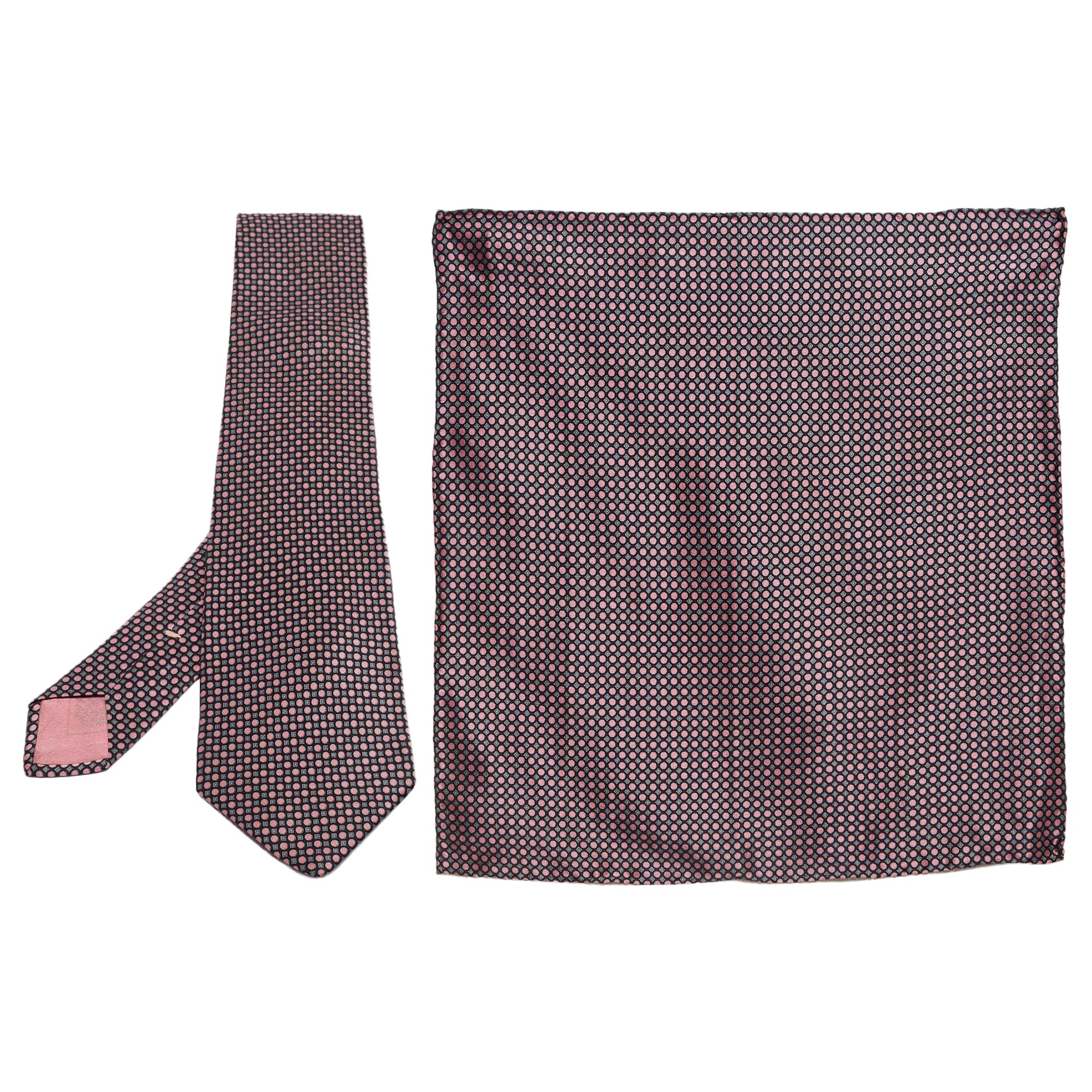 Cravatta e pochette in raso di seta stampato multicolore di Brioni