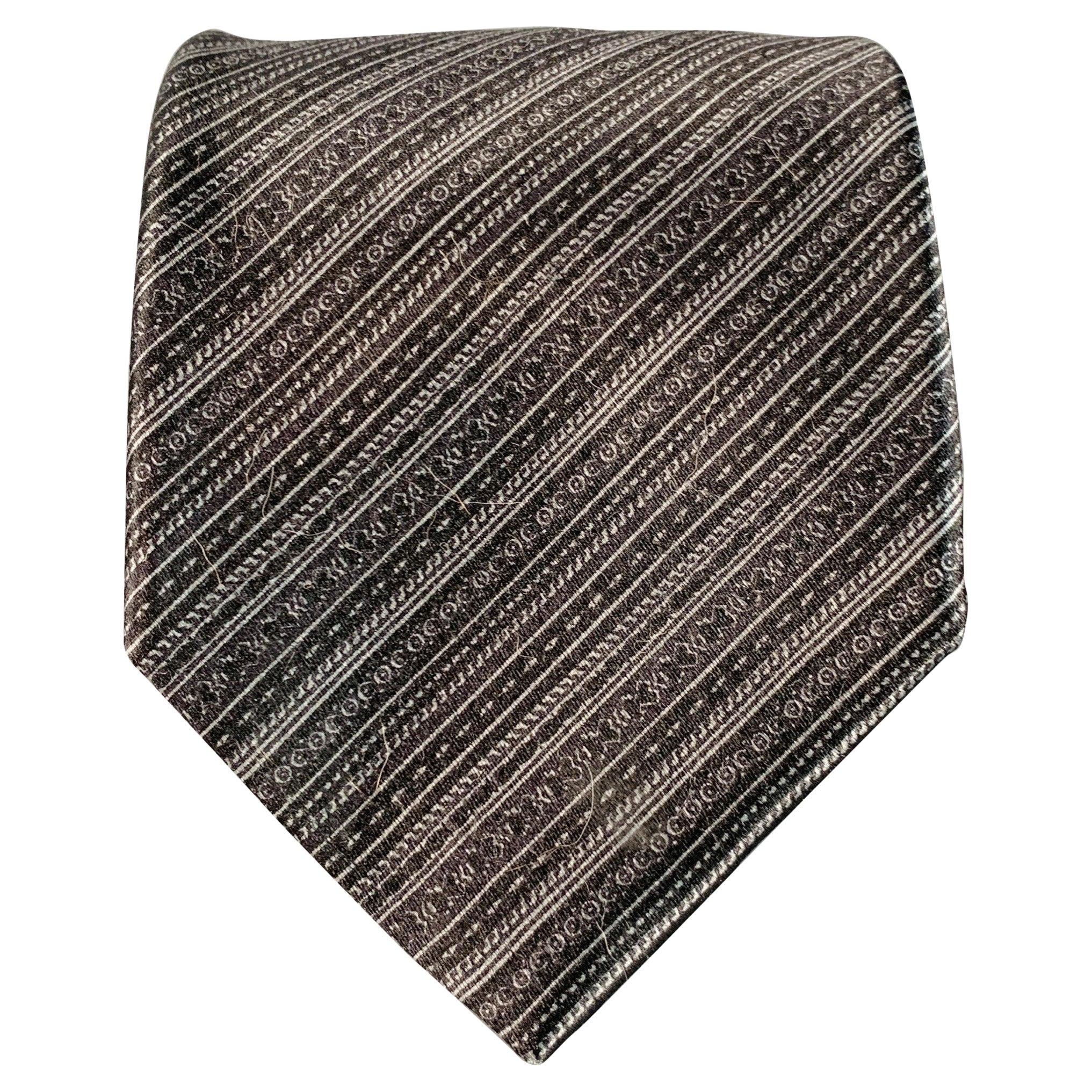 BRIONI Einheitsgröße Schwarz Grau Diagonal gestreift Seidensatin Krawatte
