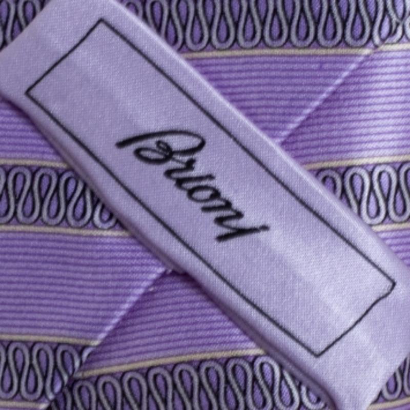 Brioni Purple Diagonal Stripe Print Silk Satin Tie In Good Condition For Sale In Dubai, Al Qouz 2