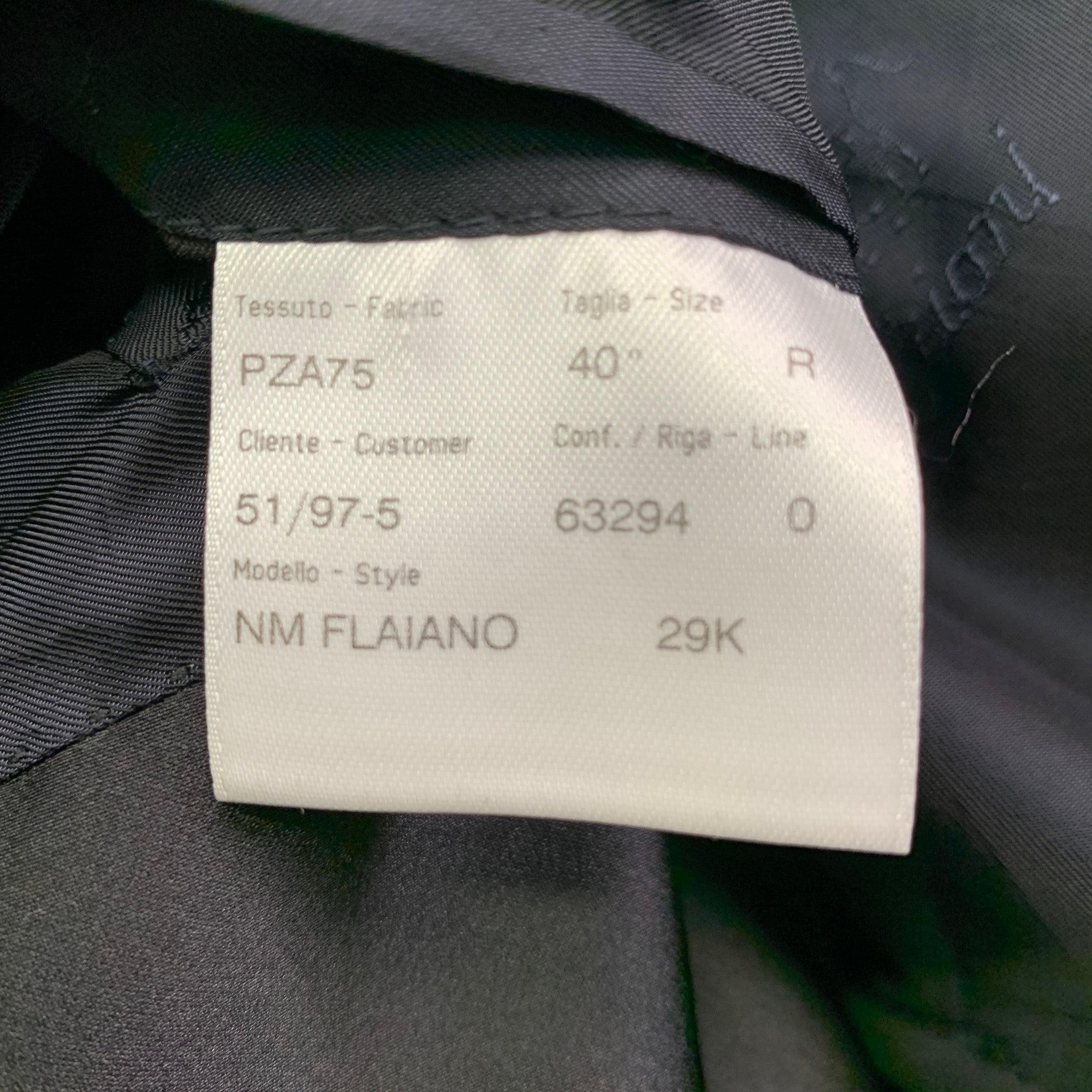 BRIONI, manteau de sport en laine bicolore bleu marine et noir, taille 40 en vente 3