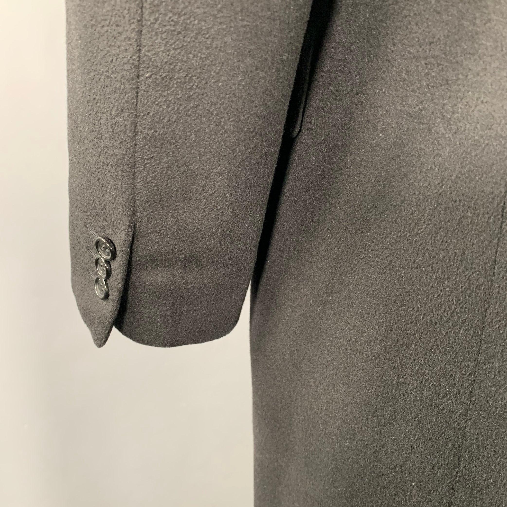 Men's BRIONI Size 44 Black Cashmere Single Breasted Coat For Sale