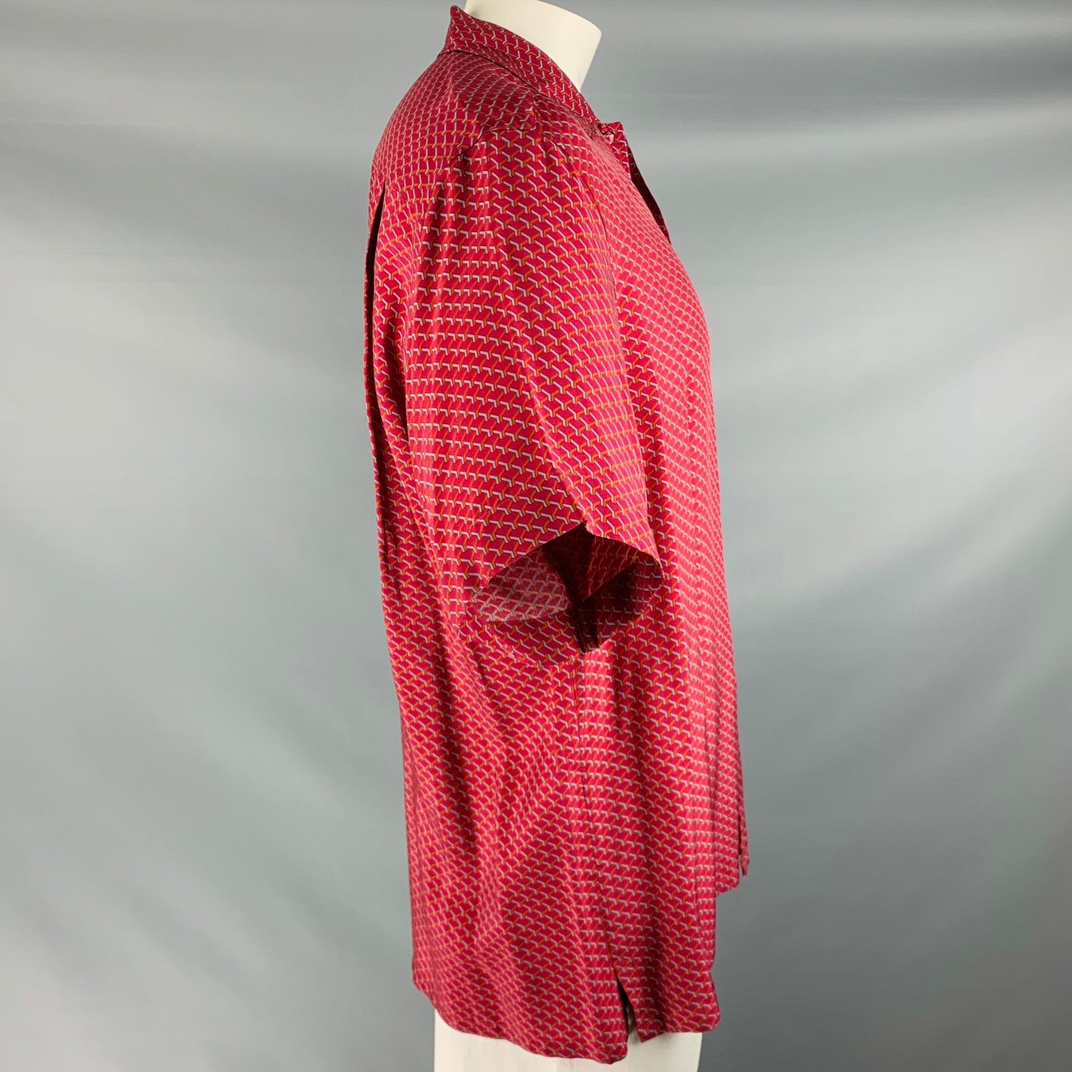 Red BRIONI Size L Burgundy Orange Blue Geometric Print Rayon Short Sleeve Shirt For Sale