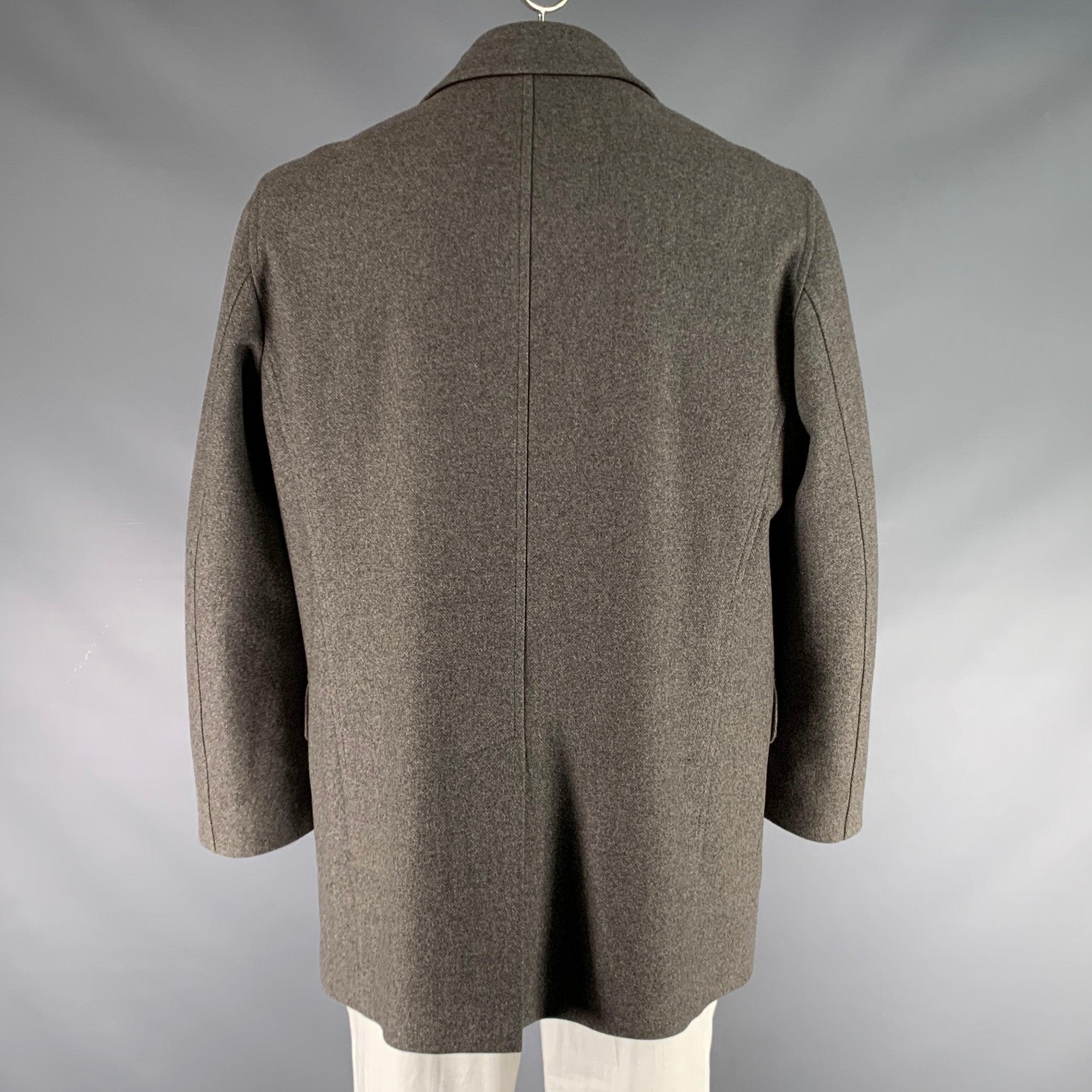 Gray BRIONI Size XXL Grey Solid Wool Double Breasted Coat For Sale