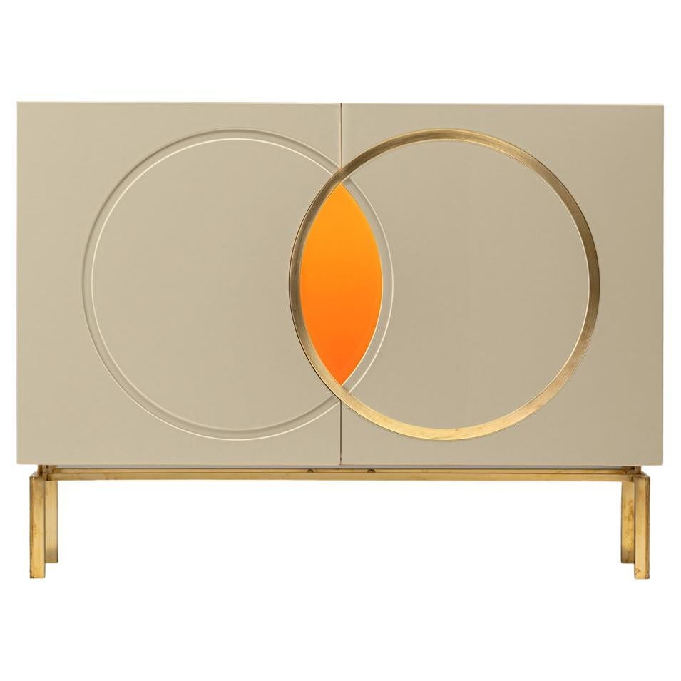 Brioni, Two-Door Sideboard with Decorative Ring Motif in Natural Brass For Sale