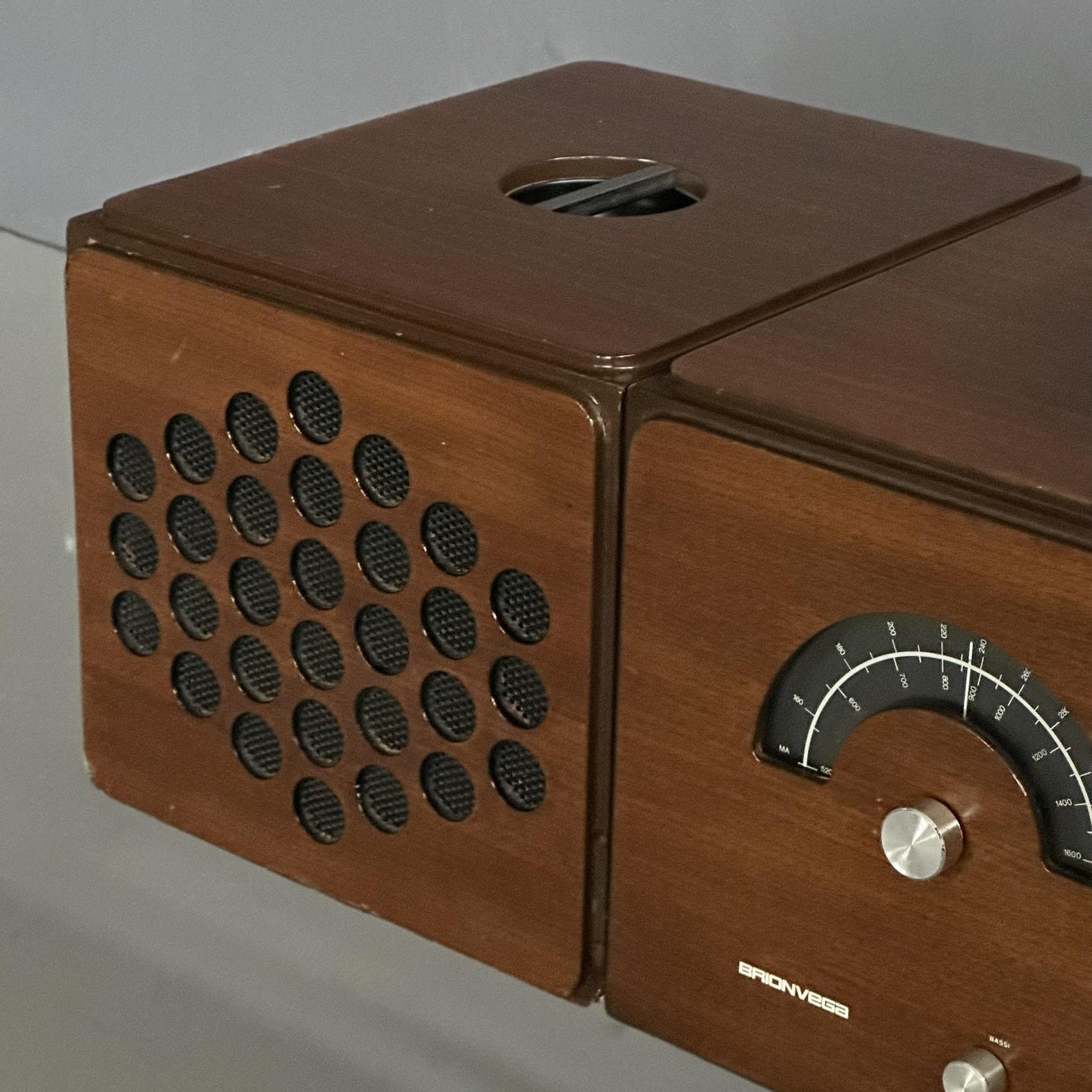 Italian Brionvega RR126 In Teak By Achille And Pier Giacomo Castiglioni, 1960s Italy