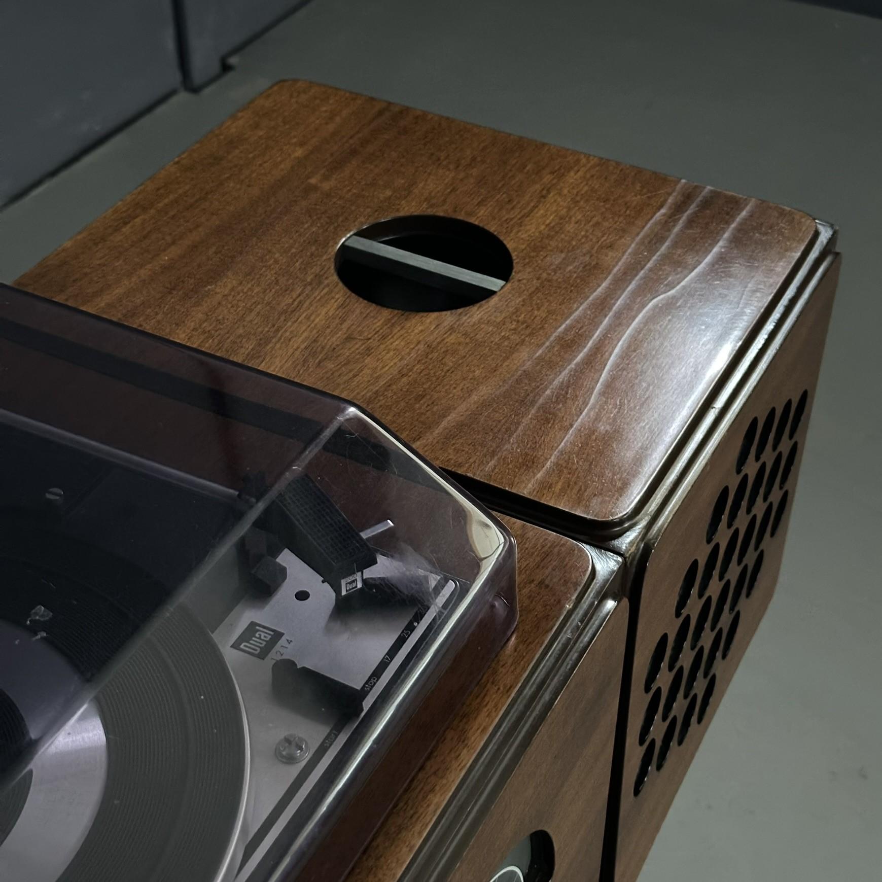 Brionvega RR126 In Teak By Achille And Pier Giacomo Castiglioni, 1960s Italy 1