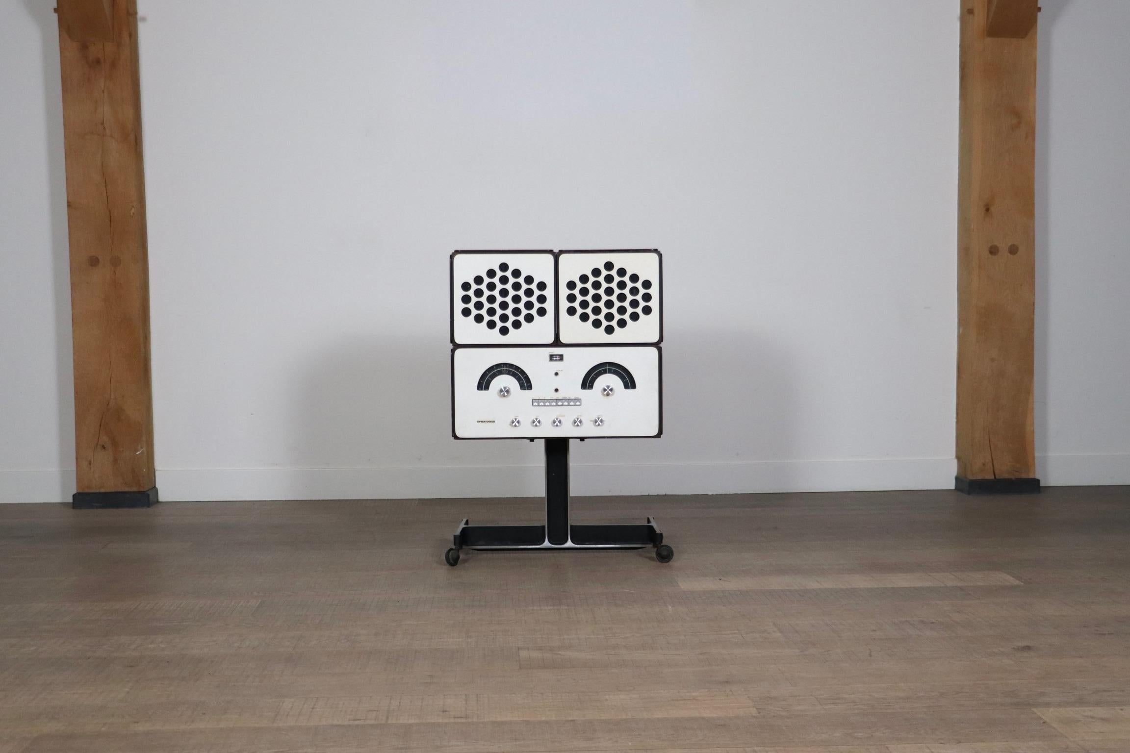 Mid-20th Century Brionvega RR126 In white By Achille And Pier Giacomo Castiglioni, Italy 1960s