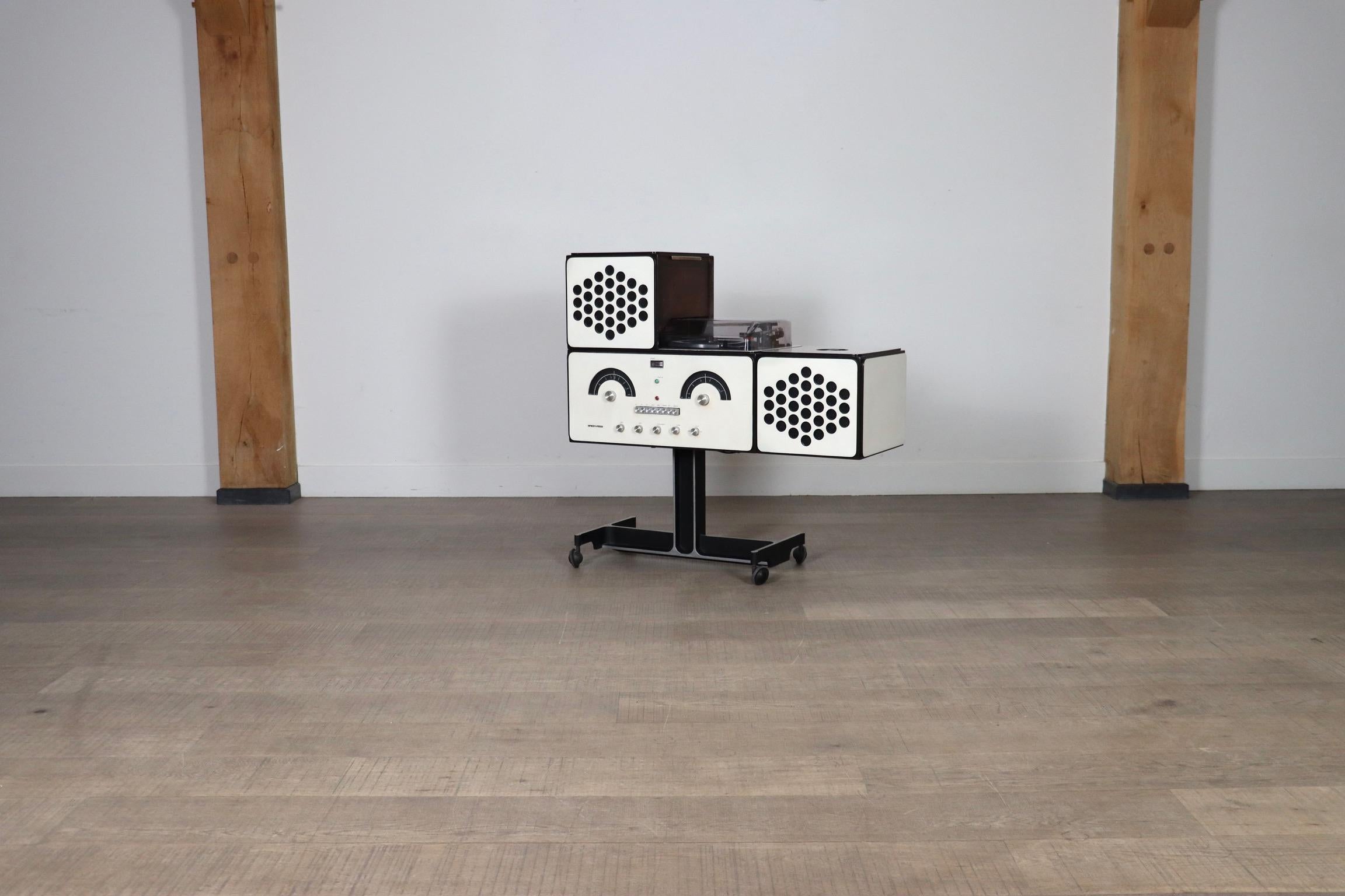 Metal Brionvega RR126 In white By Achille And Pier Giacomo Castiglioni, Italy 1960s