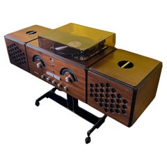 Giradischi Brionvega RR126, metà del secolo scorso di Achille Castiglioni