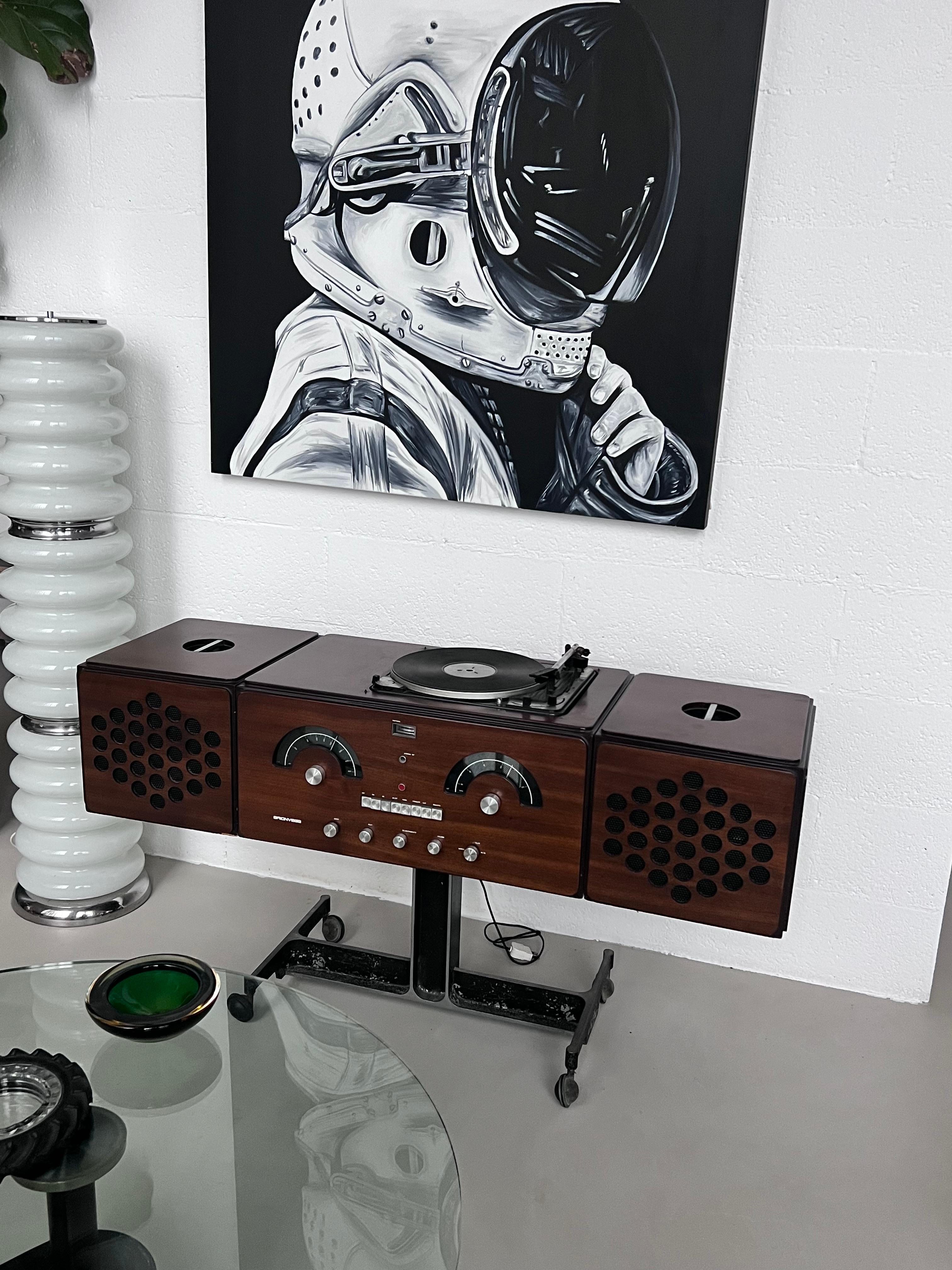 Brionvega RR126, pièce de collection italienne du milieu du siècle dernier en vente 5