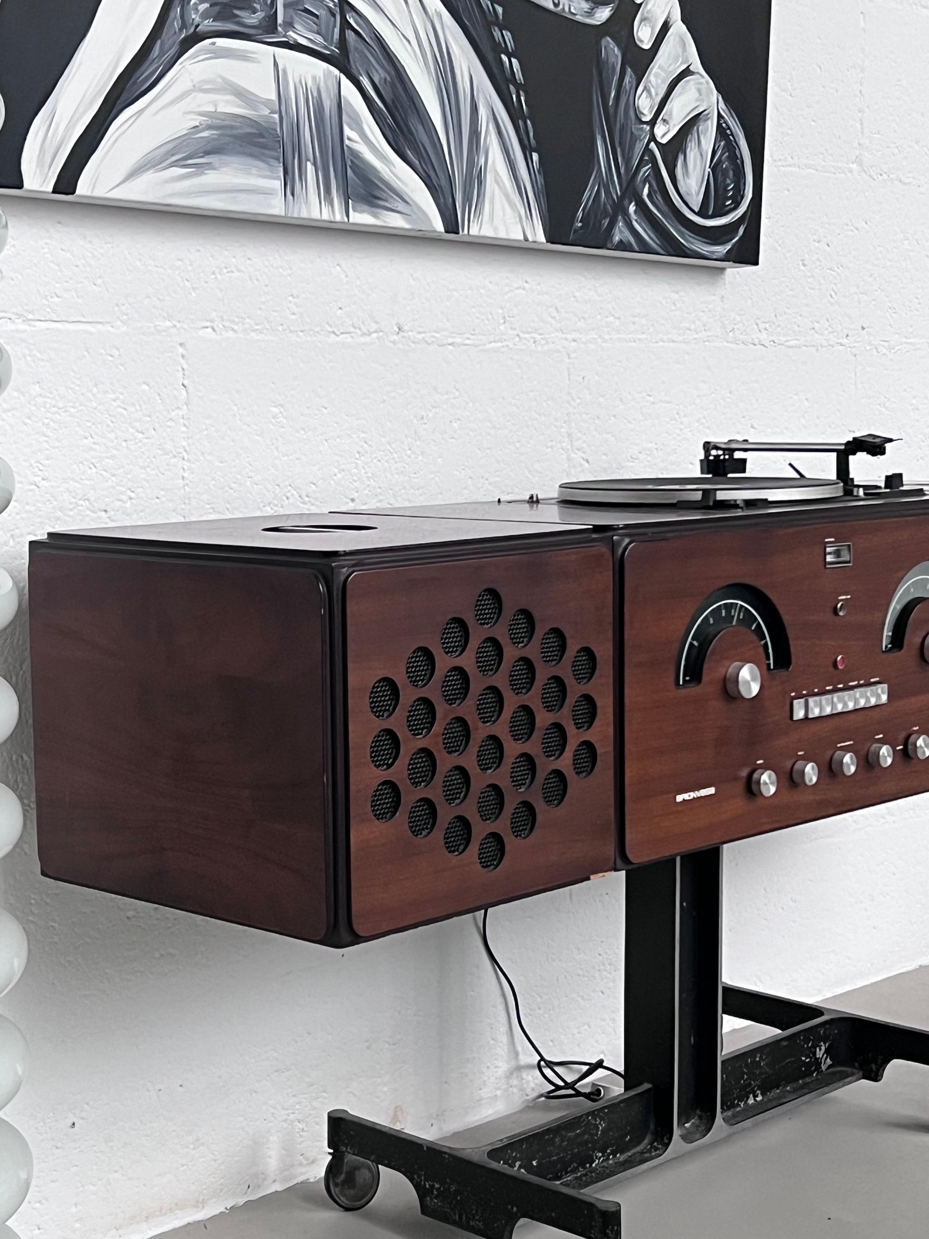 Mid-Century Modern Brionvega RR126, pièce de collection italienne du milieu du siècle dernier en vente