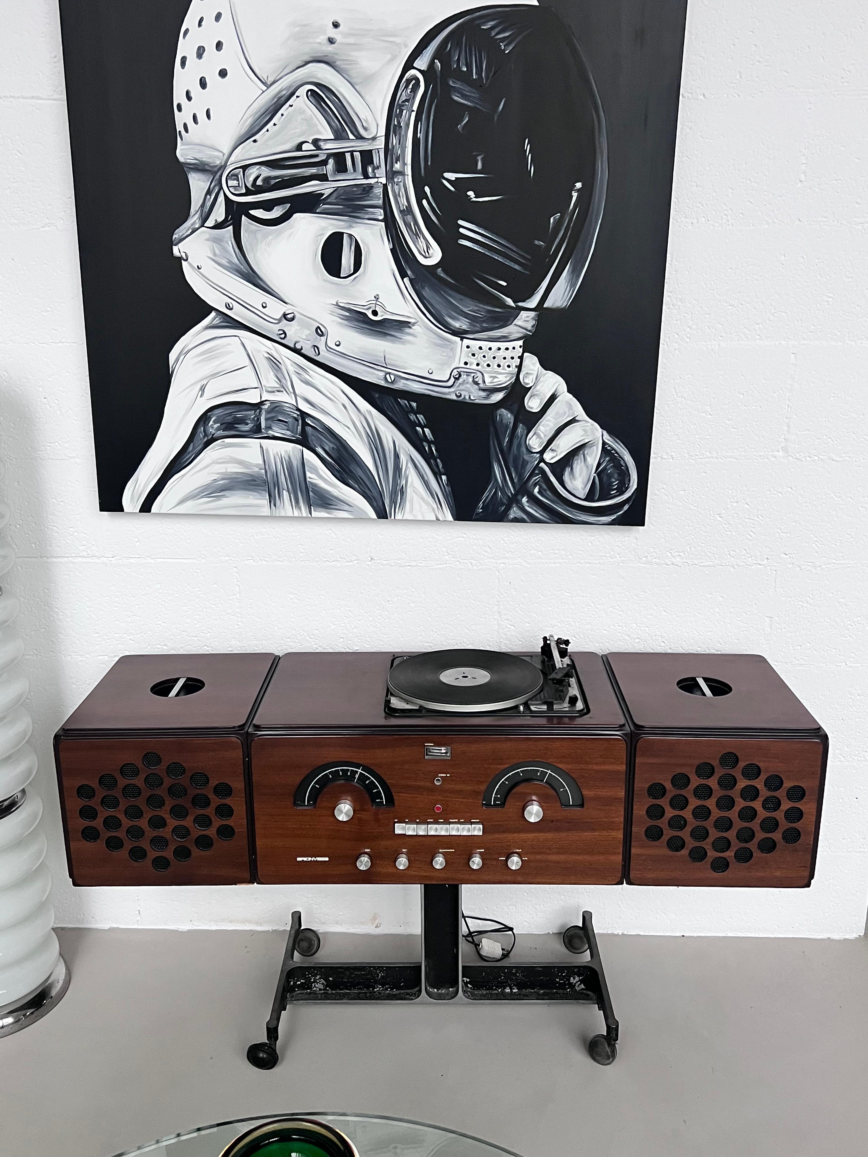 Brionvega RR126, pièce de collection italienne du milieu du siècle dernier en vente 3