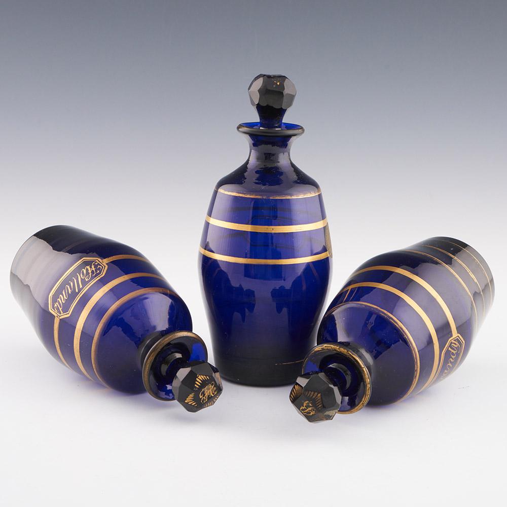 Blaue Bristol-Karaffen mit Pappmaché-Rahmen um 1810 (Frühes 19. Jahrhundert) im Angebot