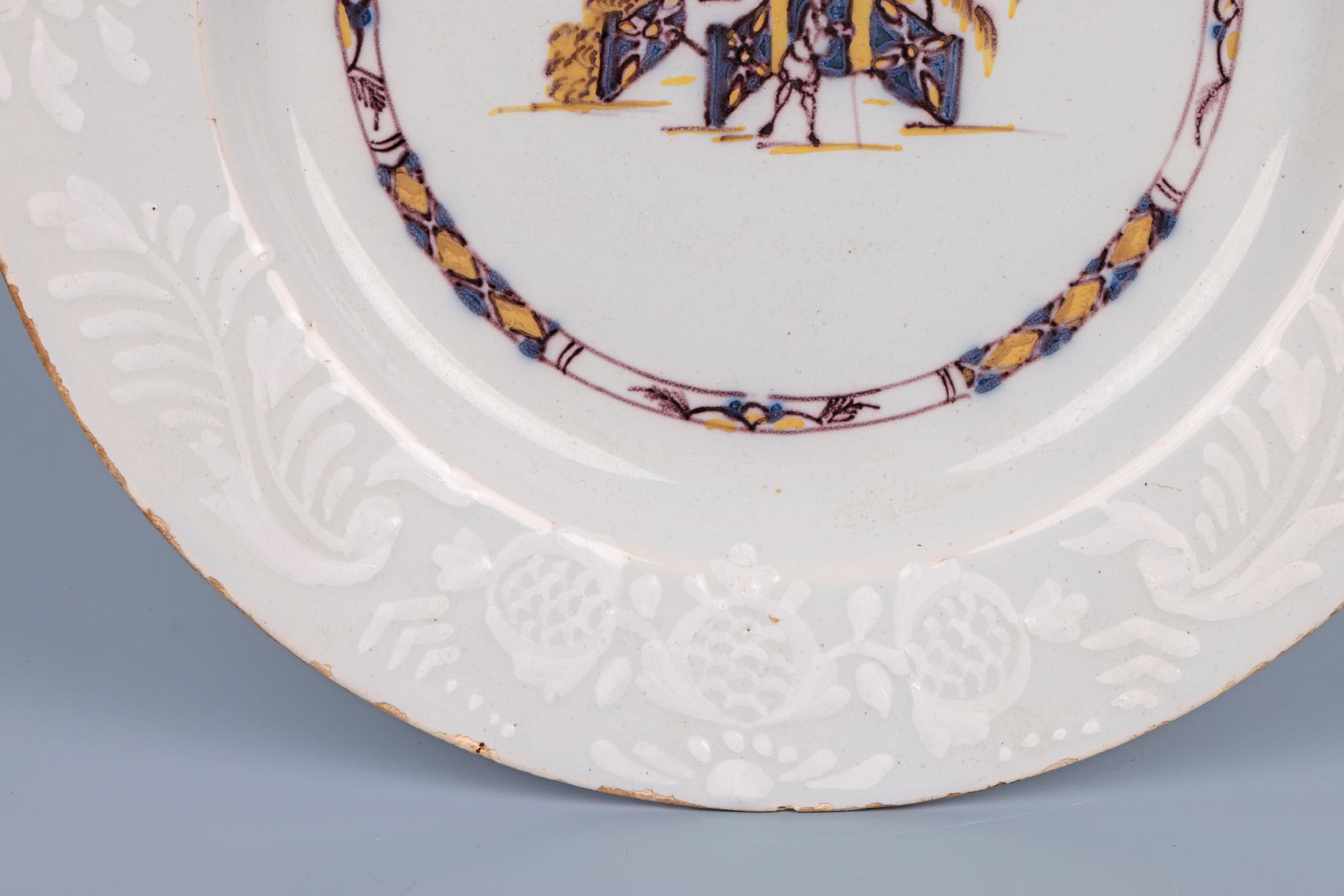 Bristol Delft Bianco-Sopra-Bianco Chinese Scene Pottery Plate For Sale 5