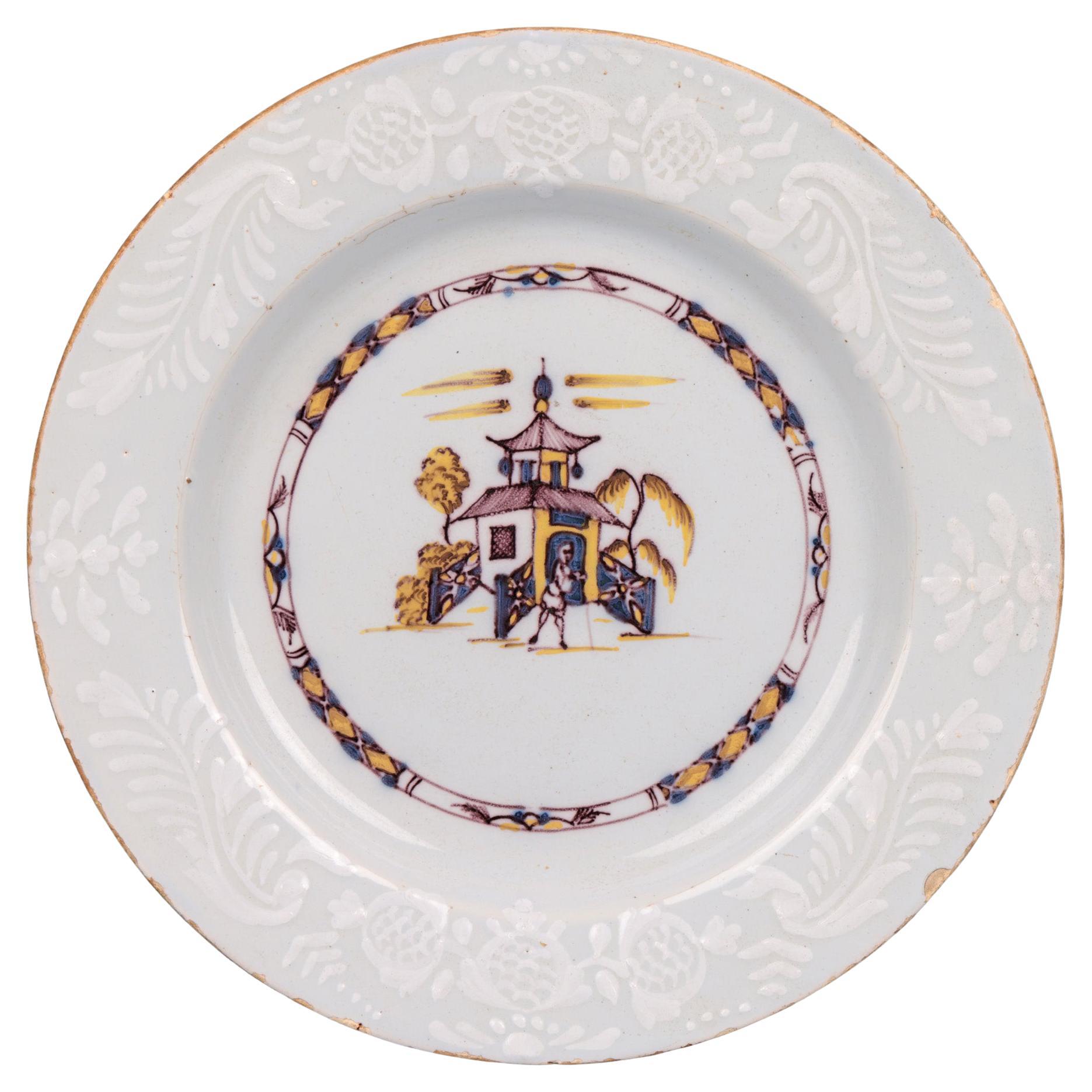 Bristol Delft Bianco-Sopra-Bianco Chinese Scene Pottery Plate For Sale