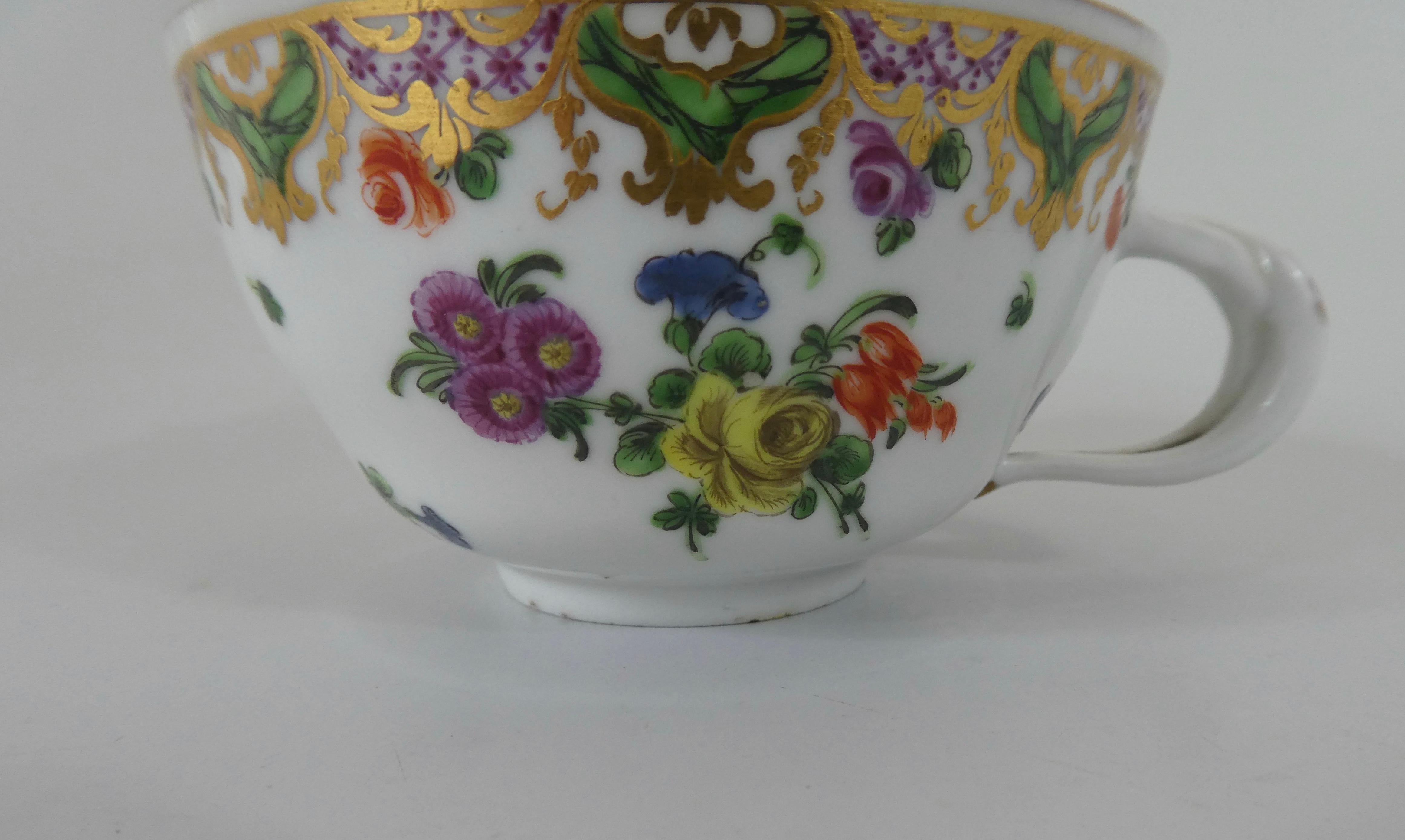 Bristol Porcelain ‘Ludlow Service’, Cup, Saucer & Spoon, circa 1775 5