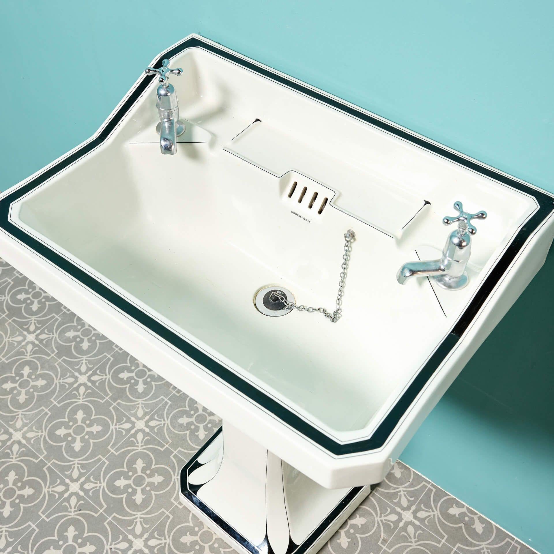 Bristol Superius Reclaimed Art Deco Black & White Sink In Fair Condition In Wormelow, Herefordshire