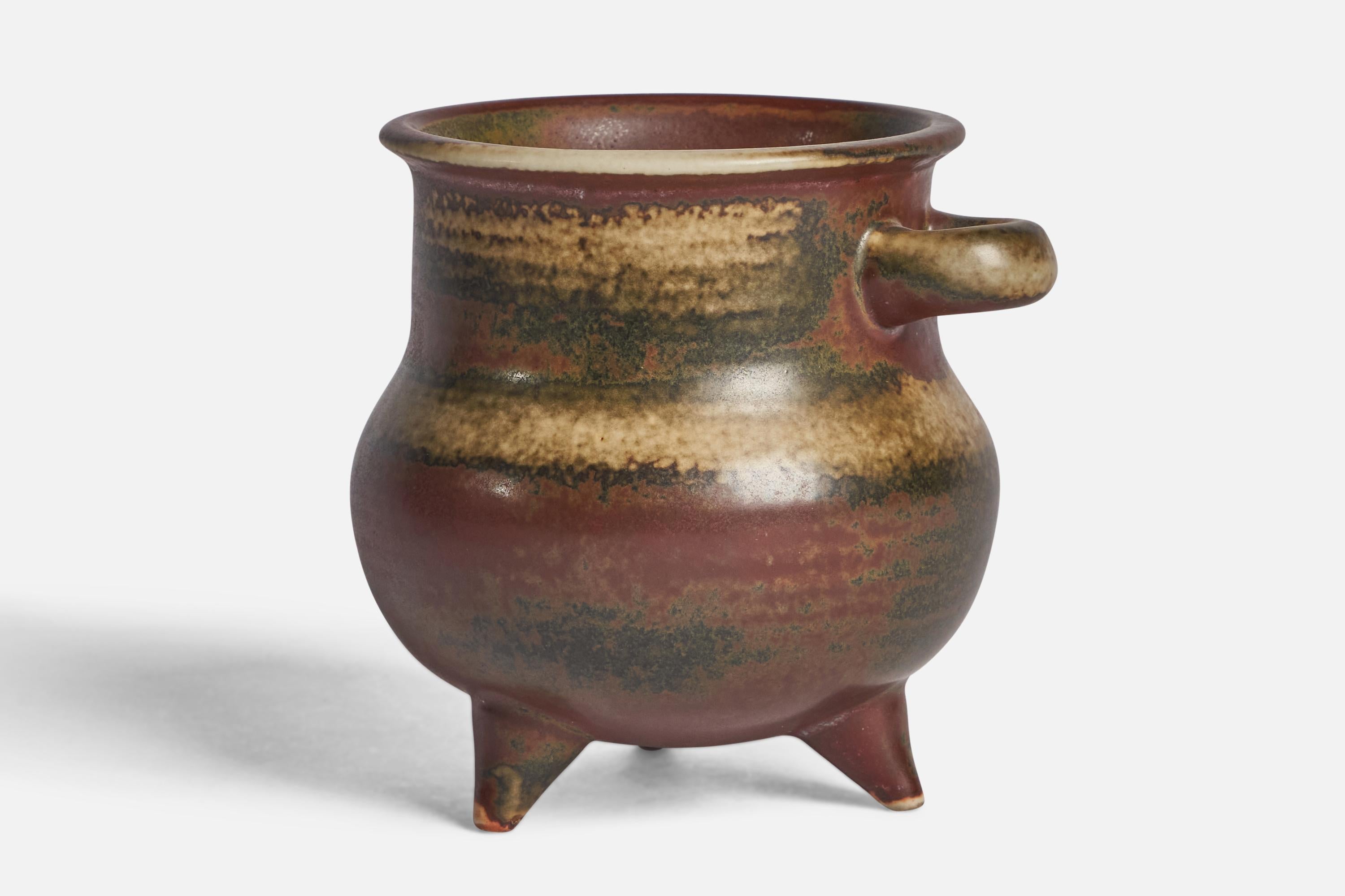 A brown, beige and green-glazed stoneware vase designed by Brita Heilimo and produced by Arabia, Finland, c. 1950s.