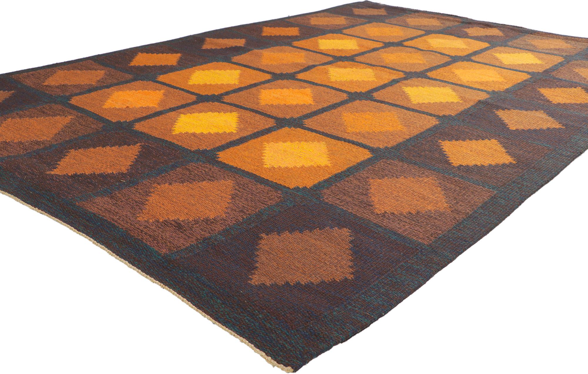 78483 Vintage Swedish Kilim Rug Brita Svefors Rollakan, 05'02 x 07'10. Showcasing the bolder side of Scandinavian design, this handwoven vintage Swedish rollakan rug is a captivating vision of woven beauty. The checkered pattern and earthy colorway