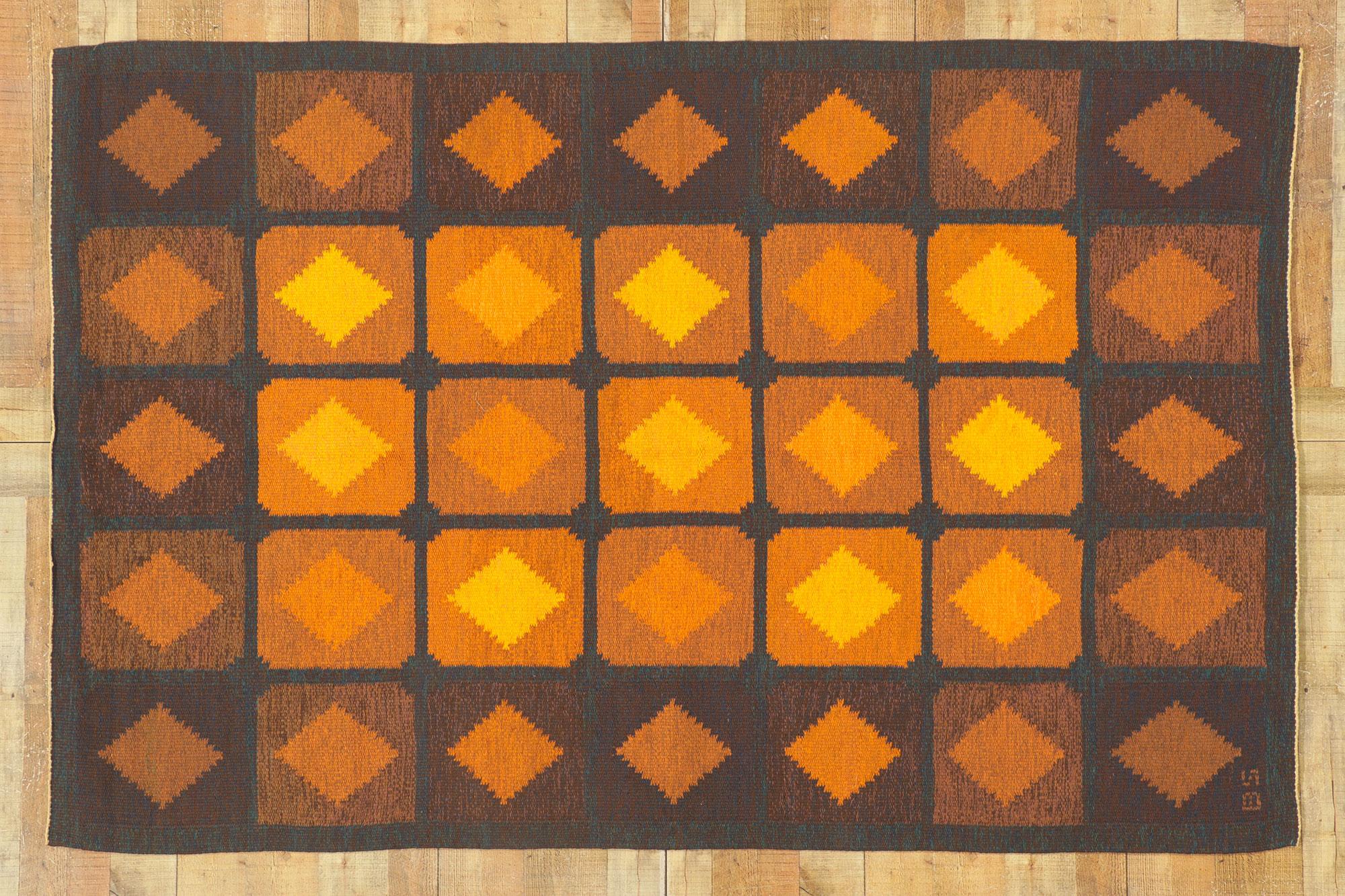 20th Century Brita Svefors Vintage Swedish Kilim Rollakan Rug, Brun Rödgul Diamant Rutmönster For Sale