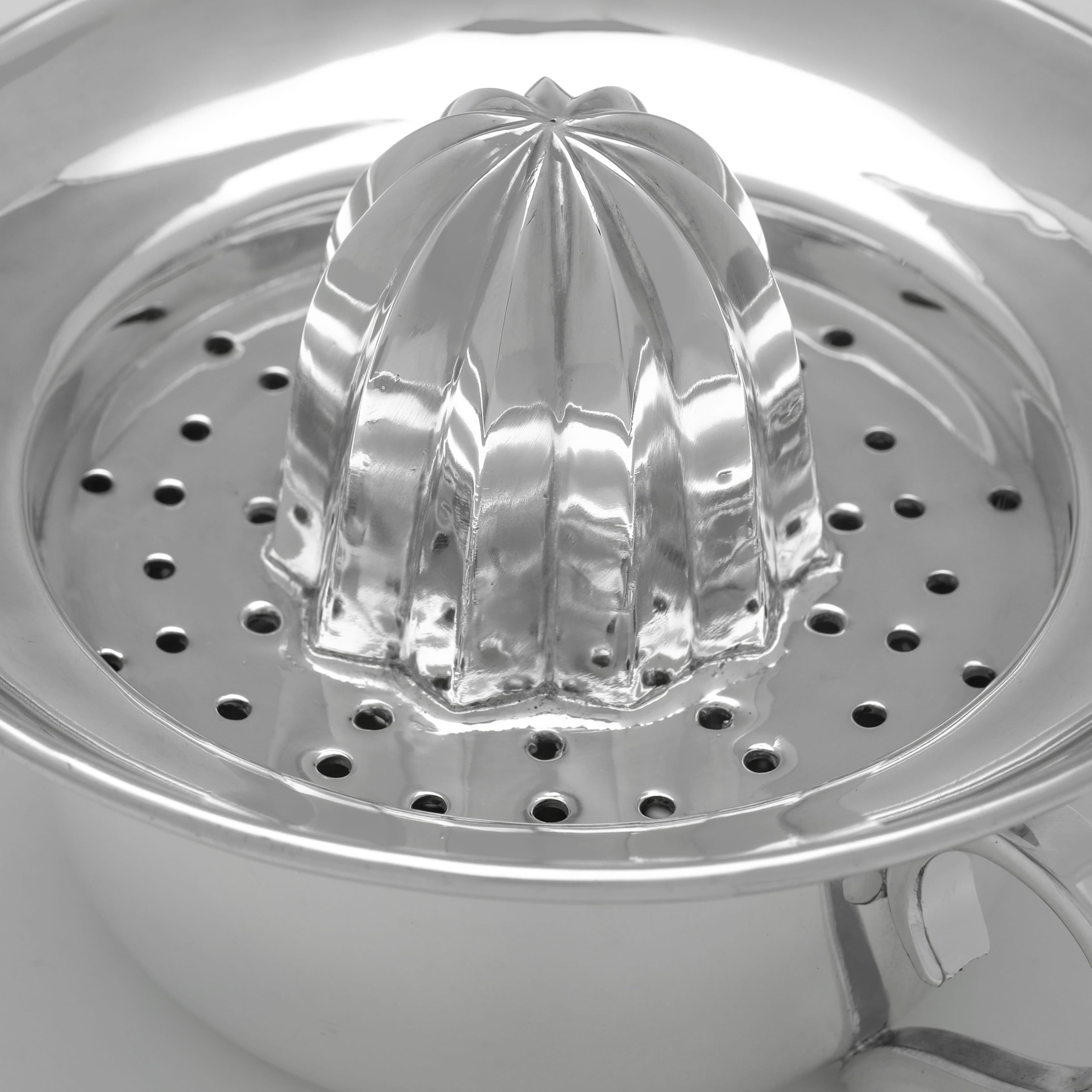 Anglais strainer à citron Britannia standard poinçonné à Londres en 1984 en vente