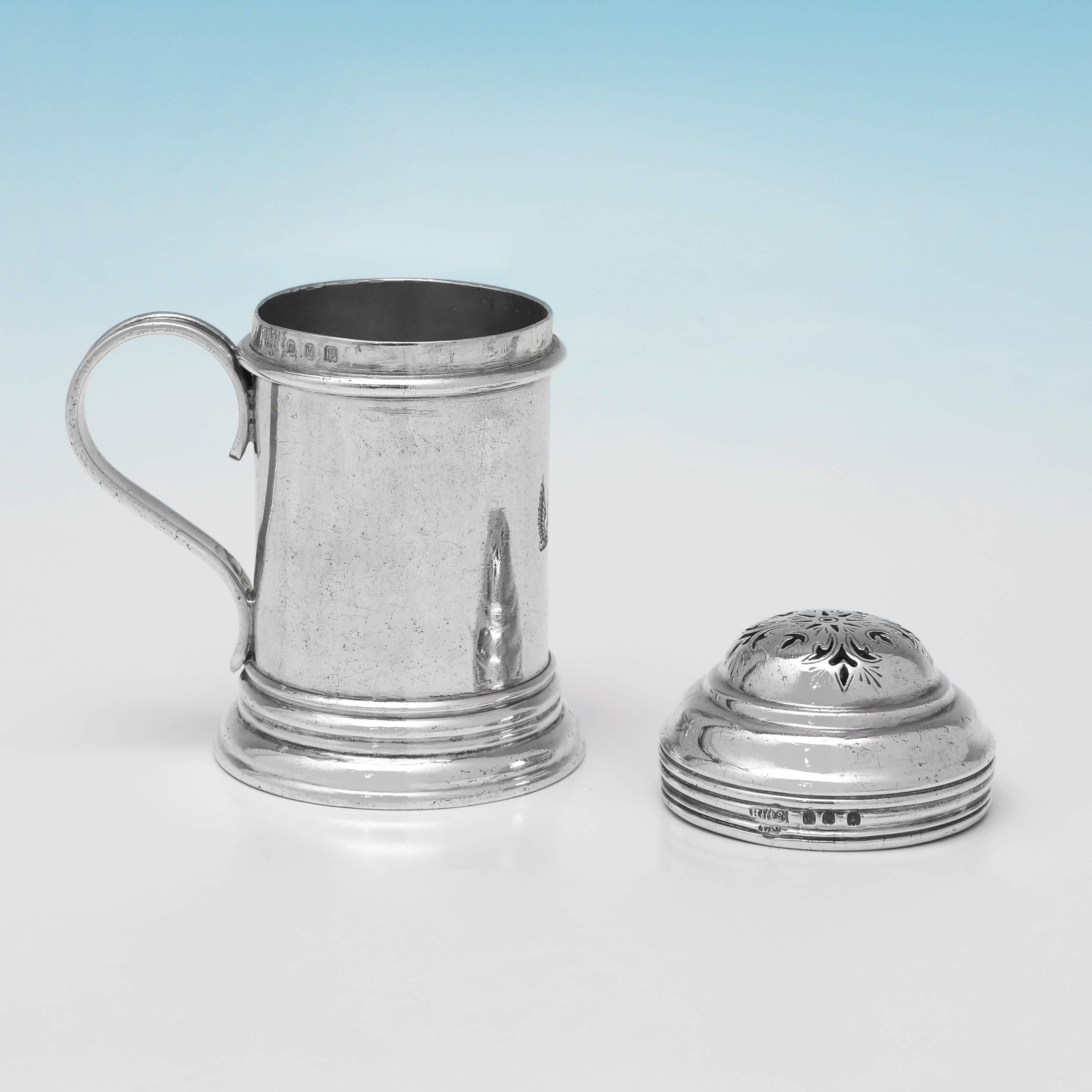 English Britannia Standard Silver Pair of Kitchen Peppers, London 1930, George I Style For Sale