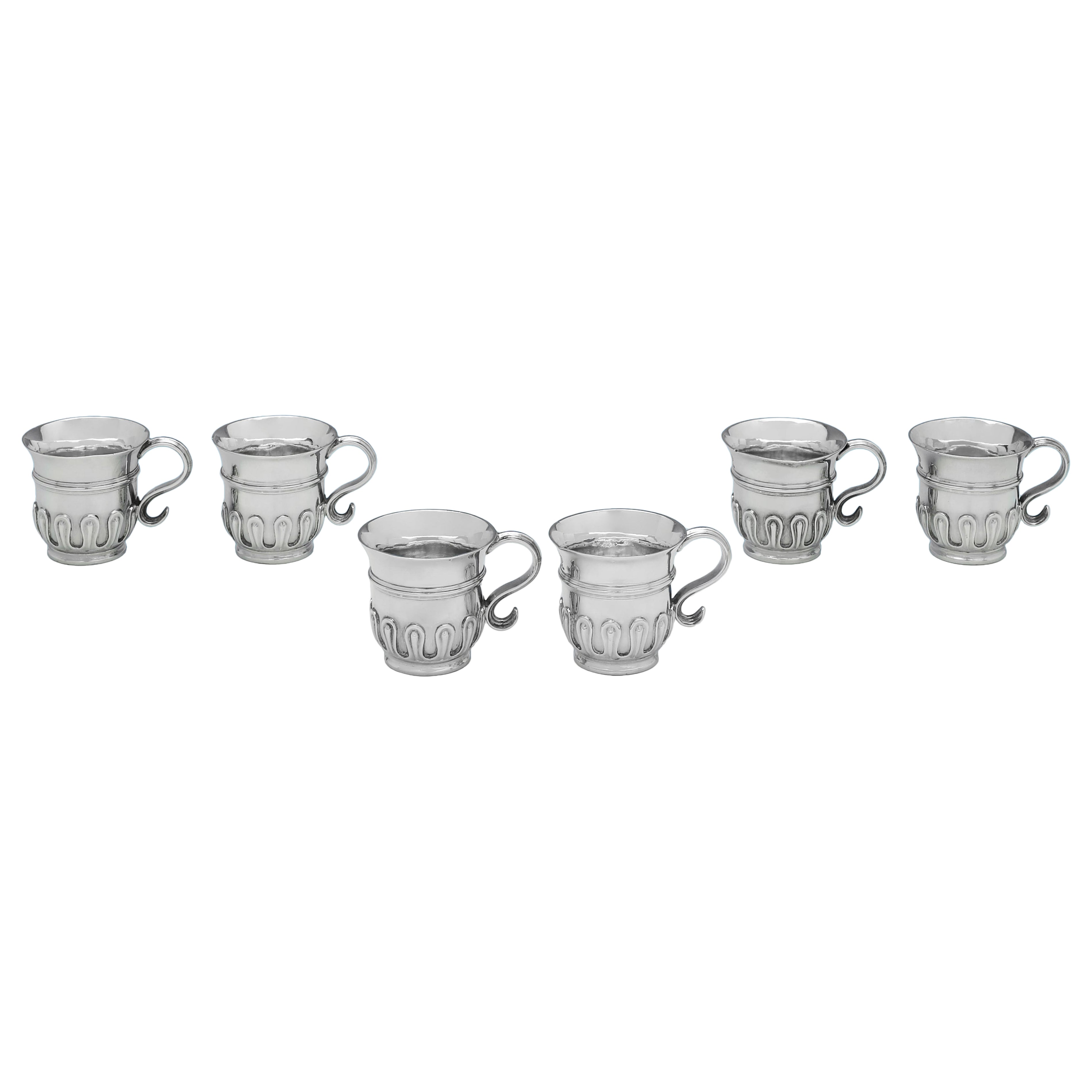 Ensemble de tasses à whisky victoriennes en argent standard Britannia, fabriquées en 1877