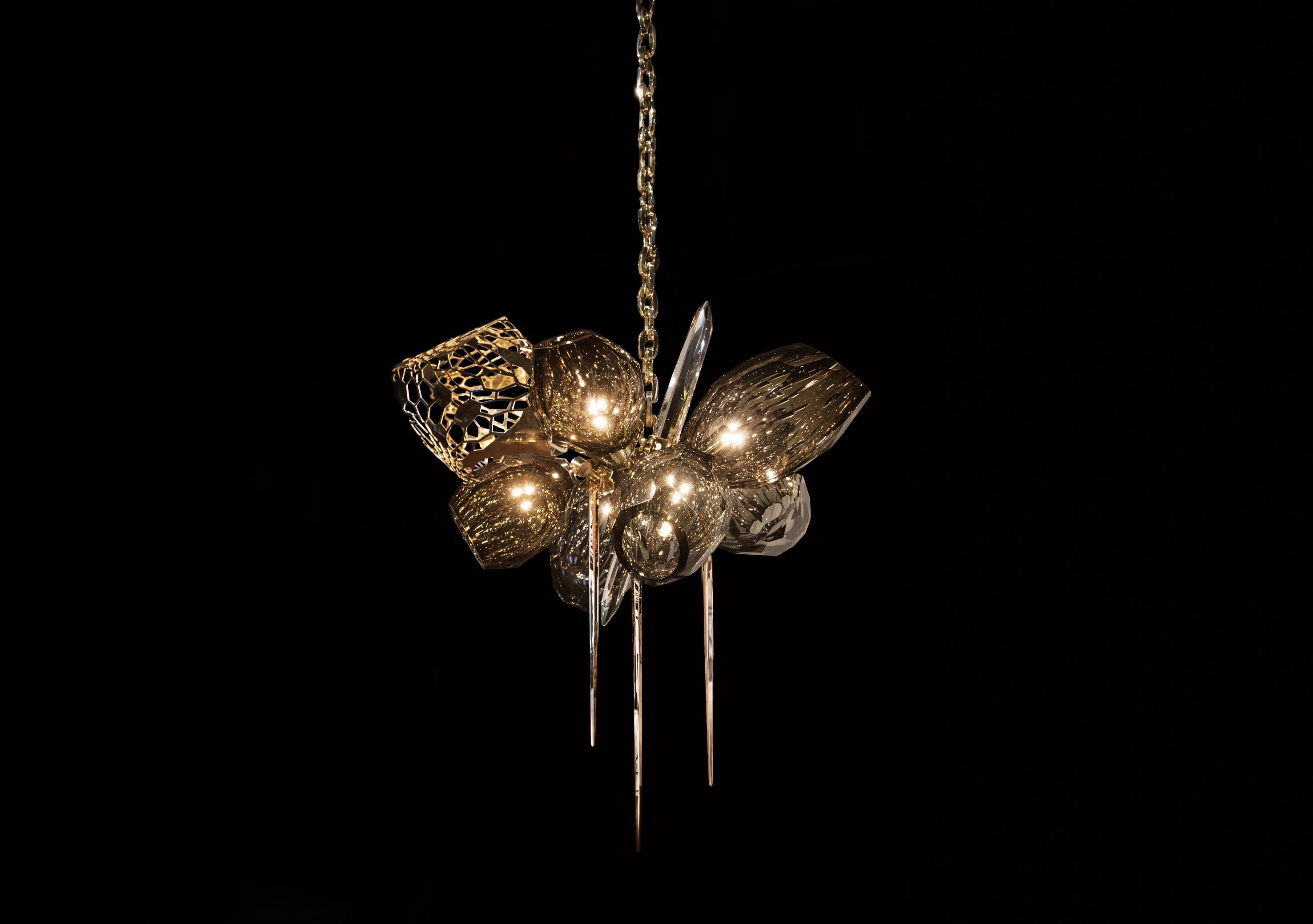 Transferring traditional Murano glassware design and craftsmanship into a contemporary work of art, the Britannica Chandelier by Barlas Baylar is born from an artistic interpretation of lighting for a modern approach to illumination.  The Britannica
