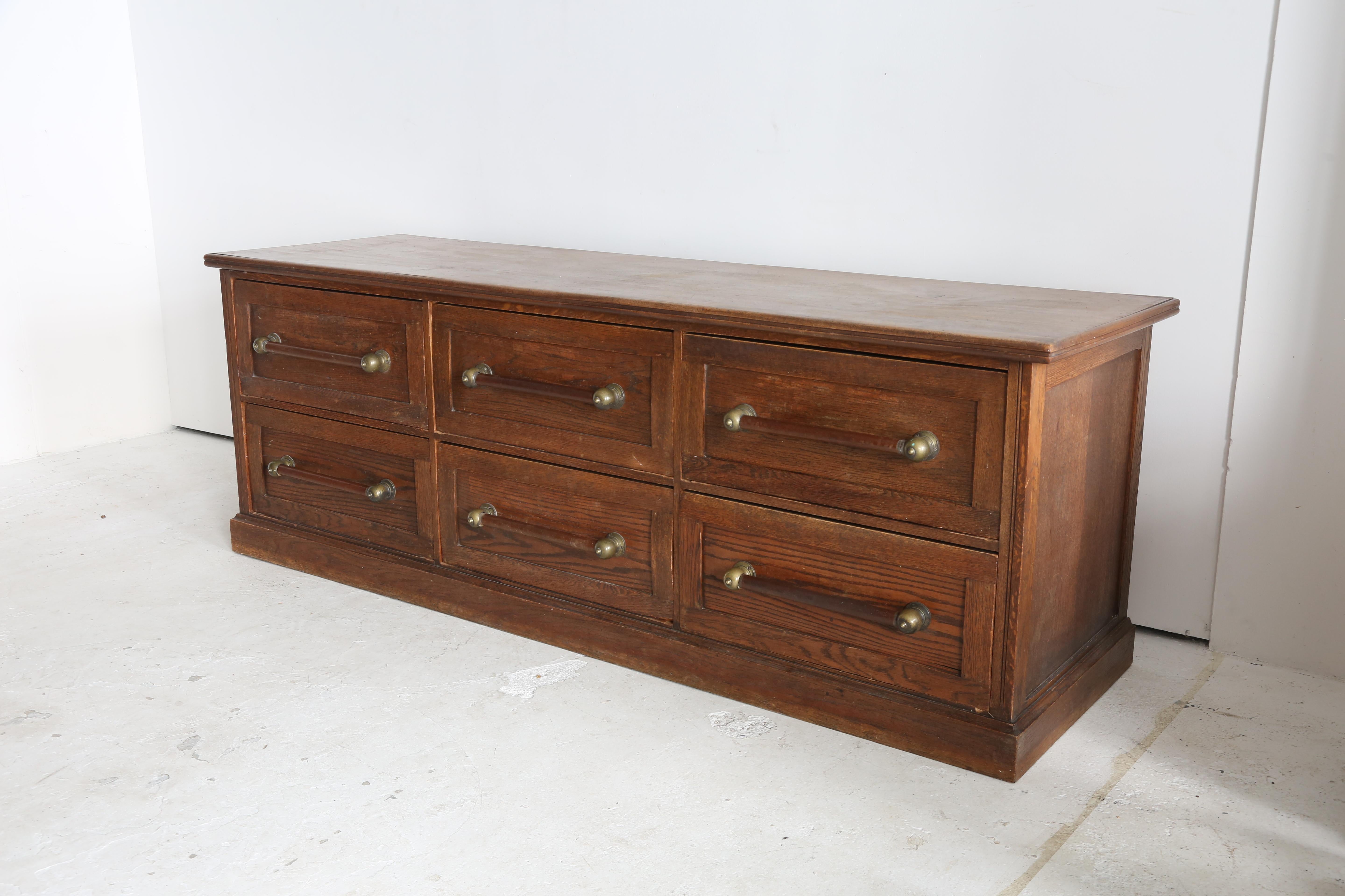 British 1930s Oak and Mahogany Haberdashery Drawer Units.  In Good Condition For Sale In London, England